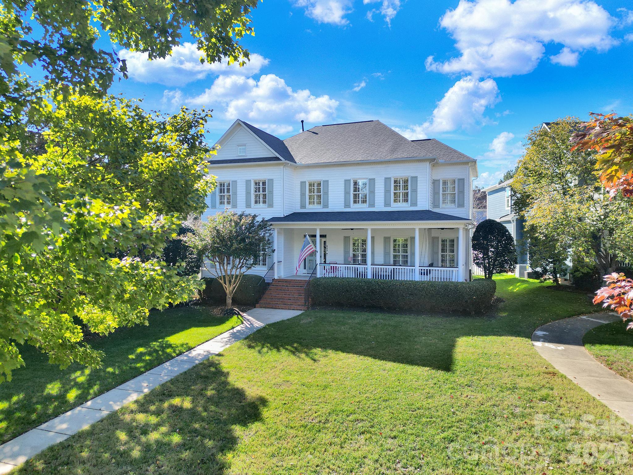 Single Family Residence at 643 Bracket Street, Fort Mill, photo 2 of 40