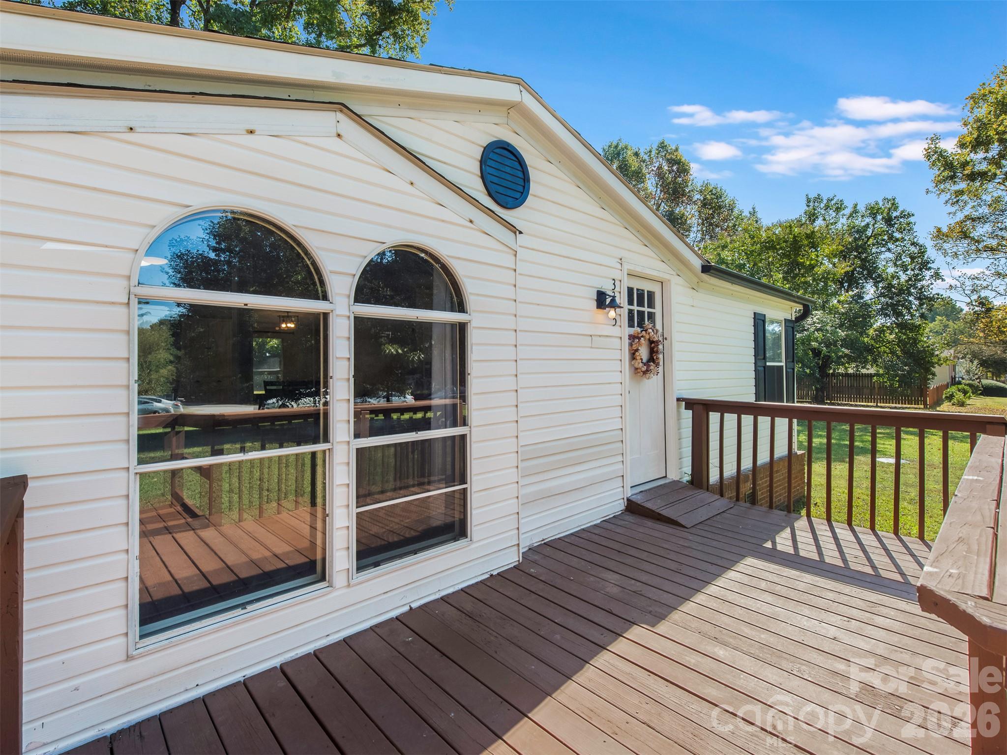 Single Family Residence at 3345 Roundcliff Drive, Concord, photo 3 of 38