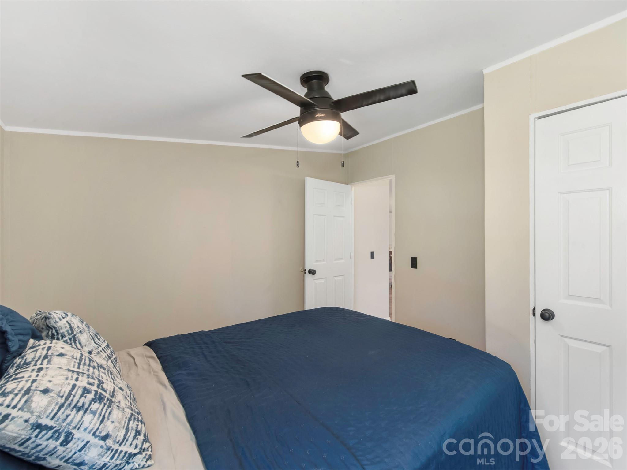 Single Family Residence at 3345 Roundcliff Drive, Concord, photo 23 of 38