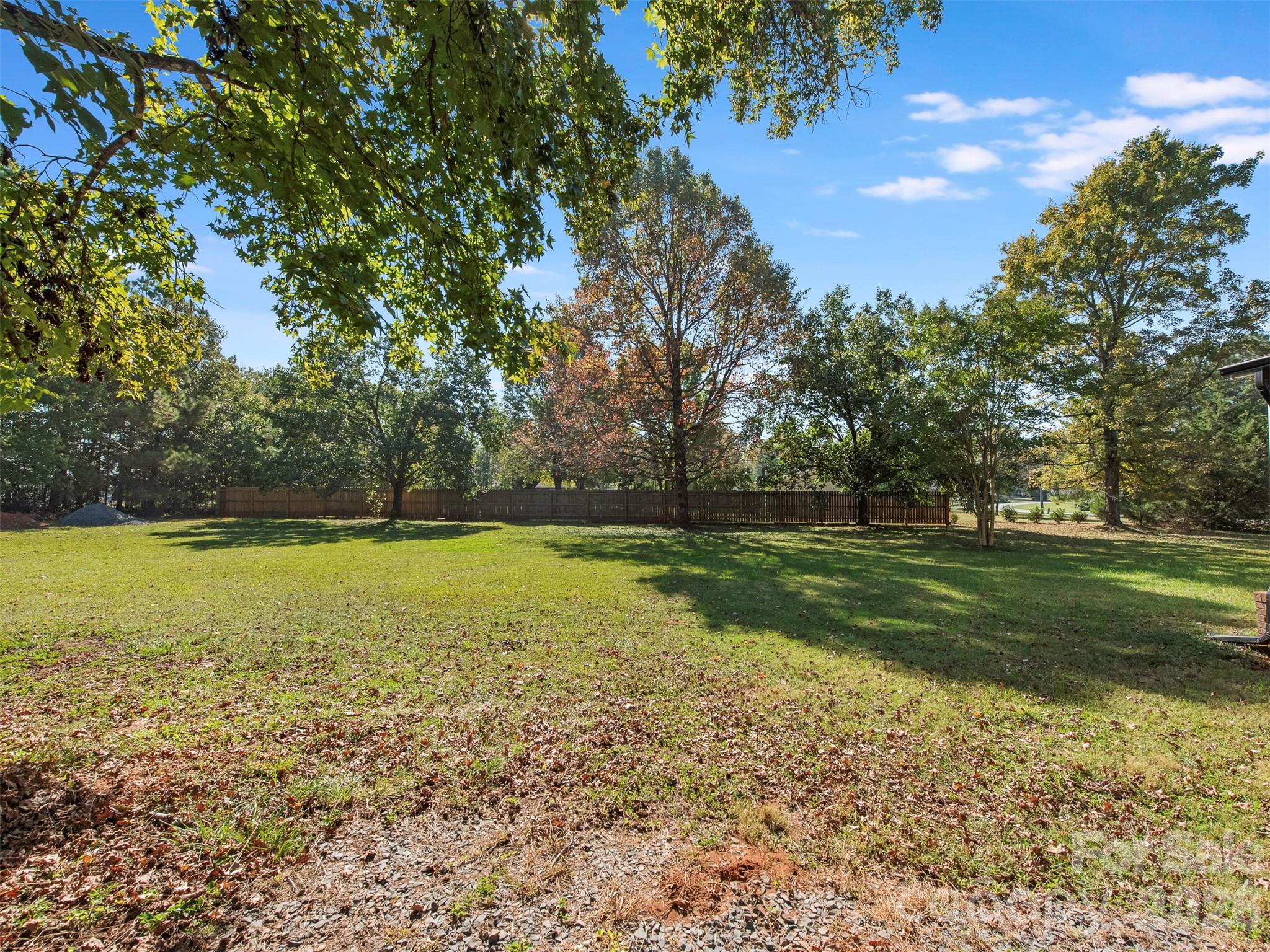 Single Family Residence at 3345 Roundcliff Drive, Concord, photo 27 of 38