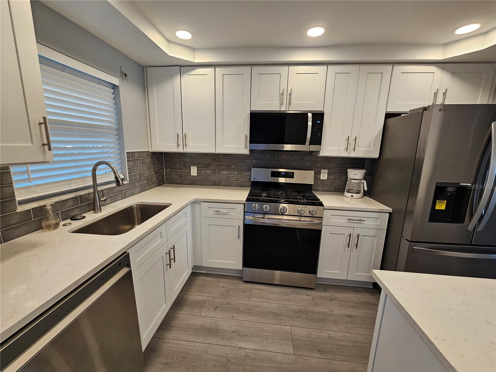 Condominium at 6020 SHORE BLVD S #107, GULFPORT, photo 3 of 29