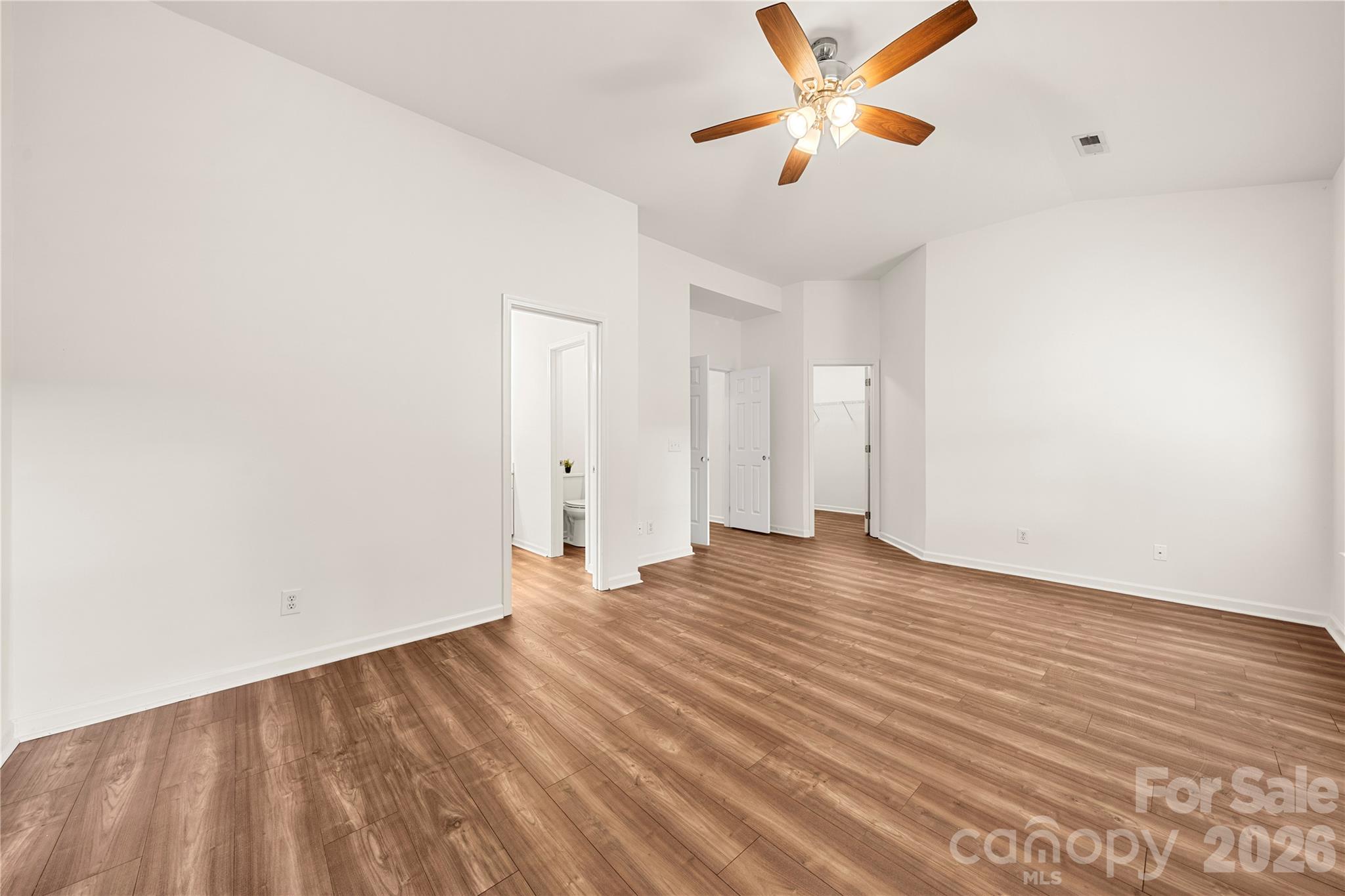 Primary Bedroom w/en suite bath - 8913 Arbor Grove Lane, Charlotte