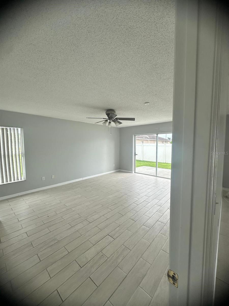 Single Family Residence at 608 YAK CT, POINCIANA, photo 7 of 11