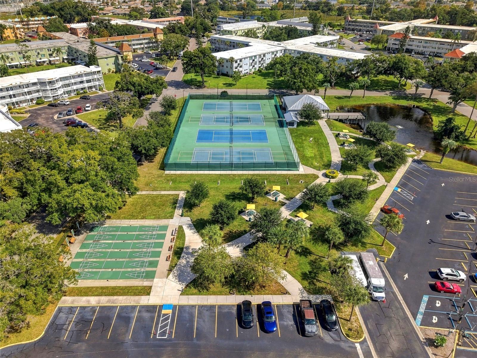 Condominium at 2228 SWEDISH DR #22, CLEARWATER, photo 41 of 55