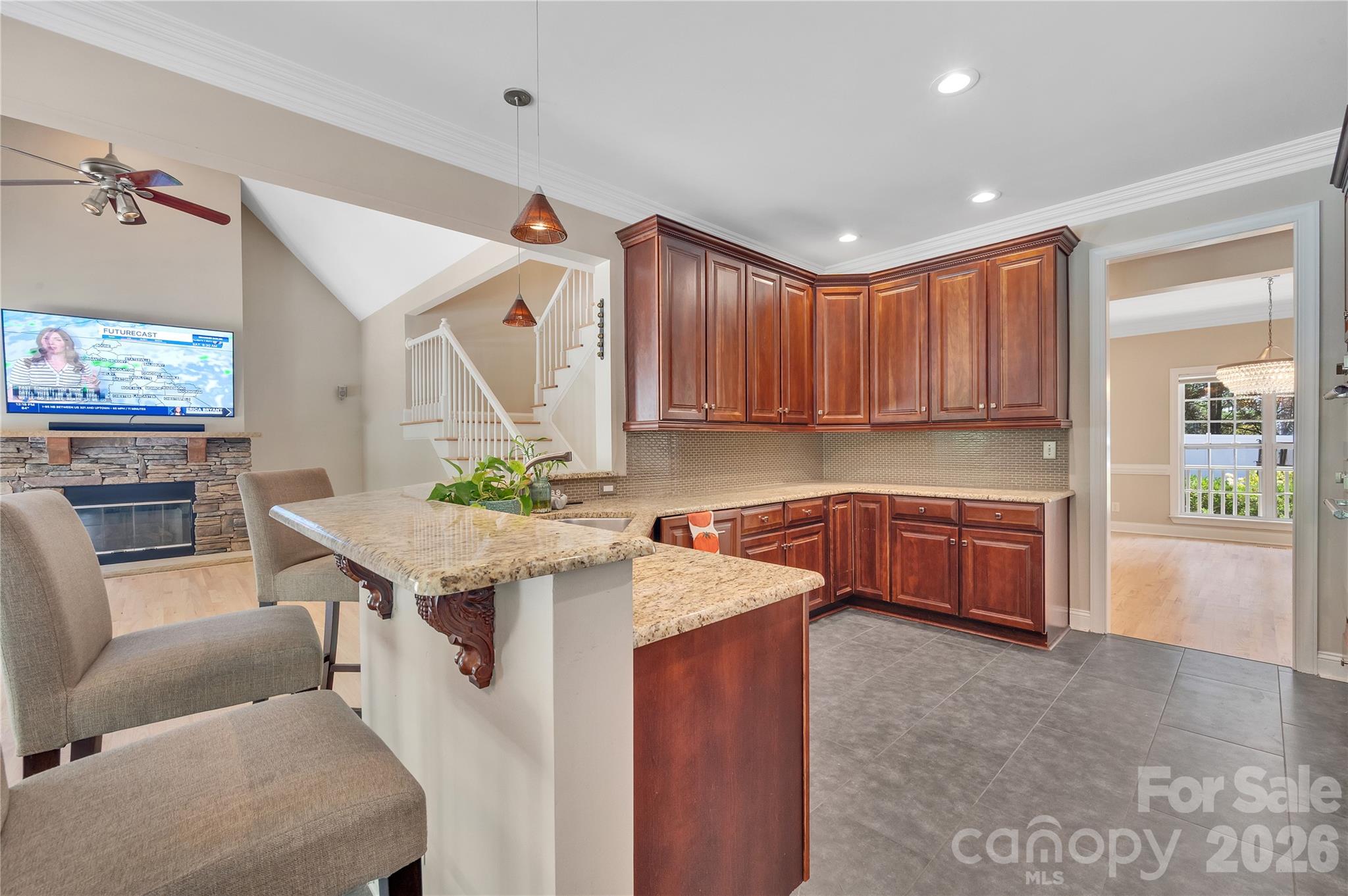 Single Family Residence at 3514 McKee Road, Charlotte, photo 5 of 48