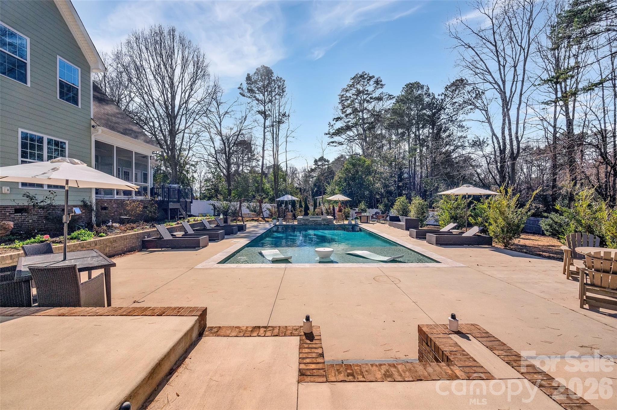 Single Family Residence at 3514 McKee Road, Charlotte, photo 38 of 48