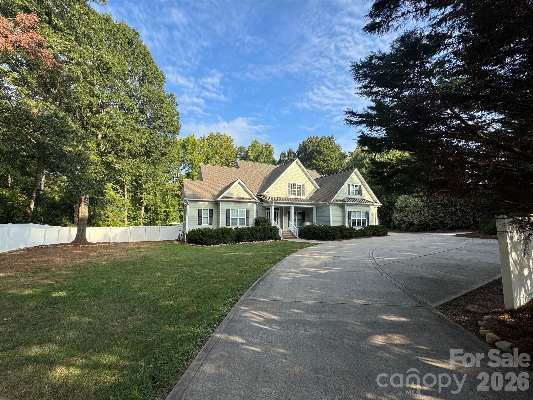 Single Family Residence at 3514 McKee Road, Charlotte, photo 47 of 48