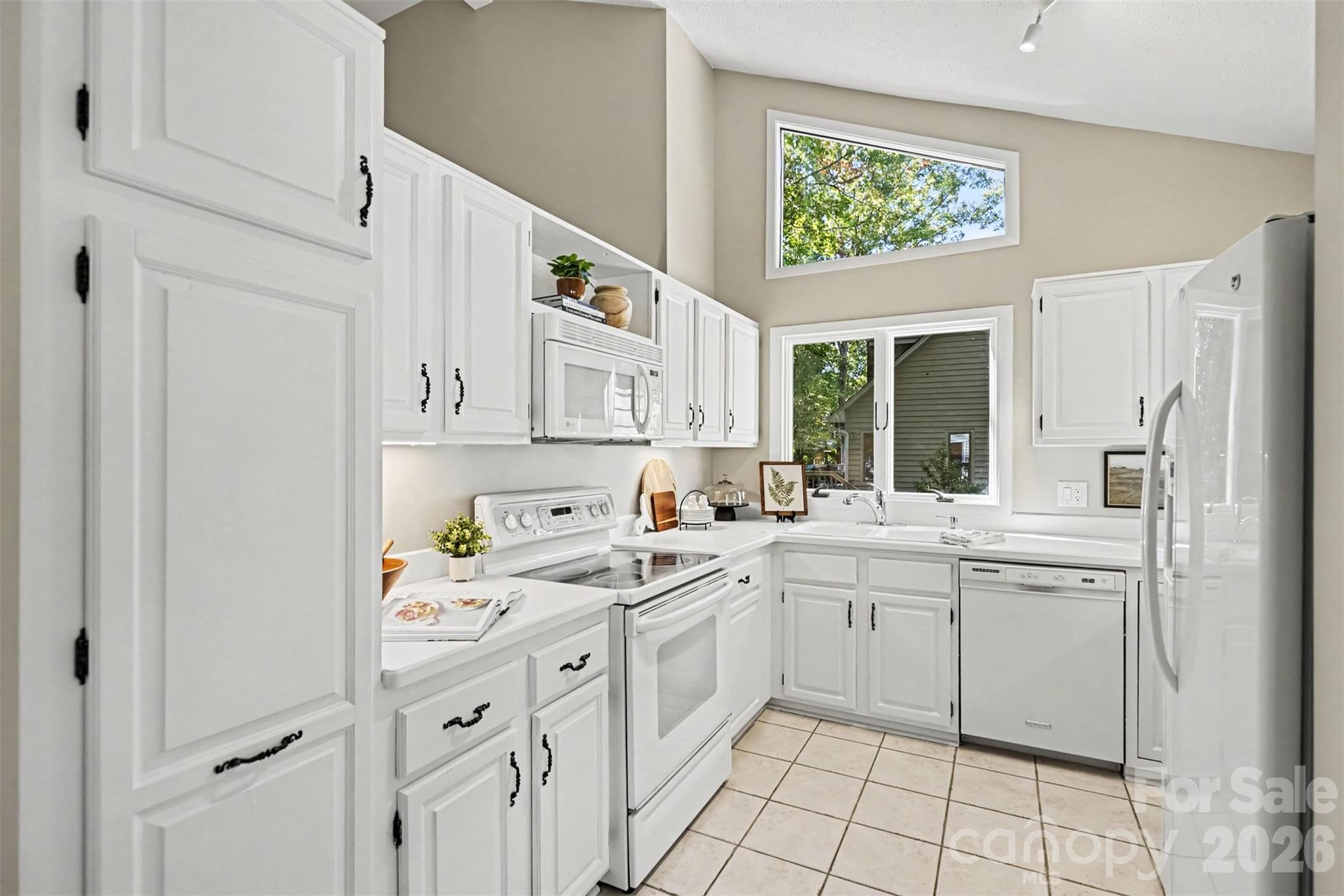 Kitchen. - 4 Sandy Cove Road, Clover