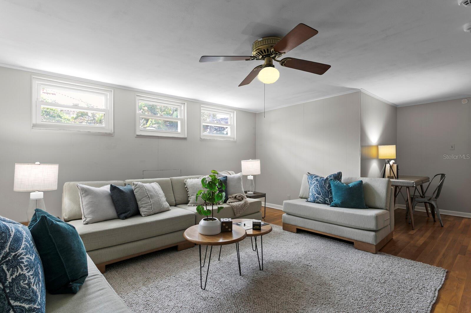 Upstairs bonus room. - 2930 W BAYSHORE CT, TAMPA