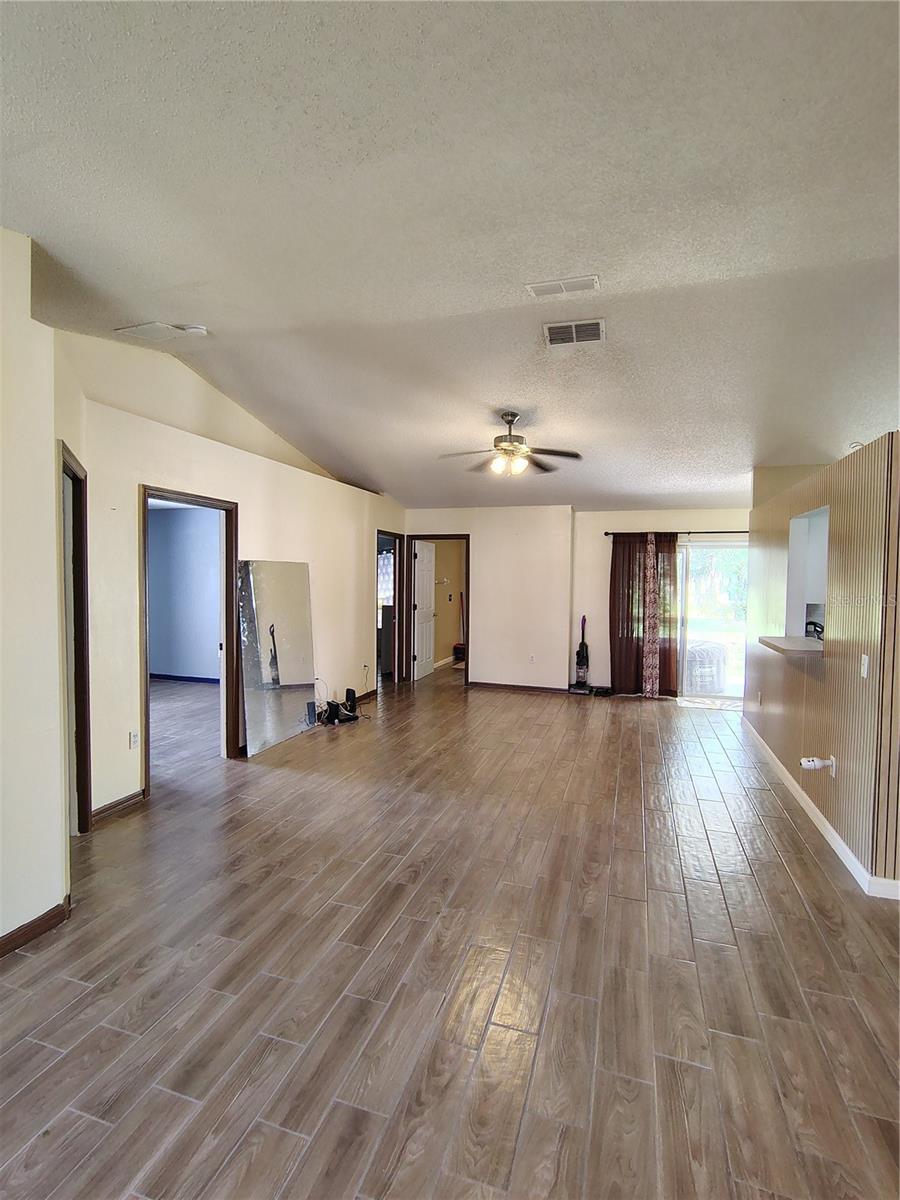 Single Family Residence at 36 SAWFISH LN, POINCIANA, photo 14 of 27