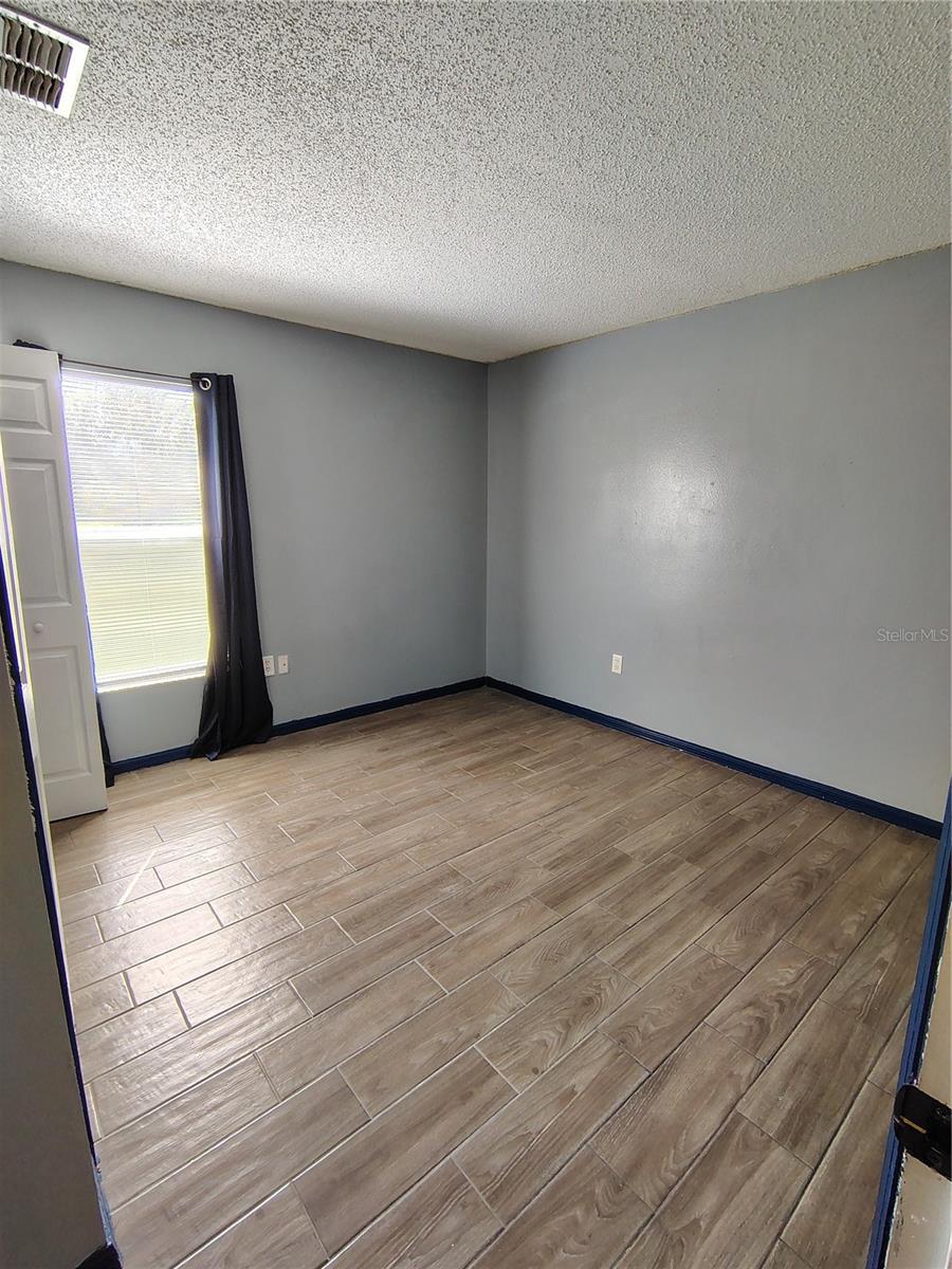 Single Family Residence at 36 SAWFISH LN, POINCIANA, photo 24 of 27