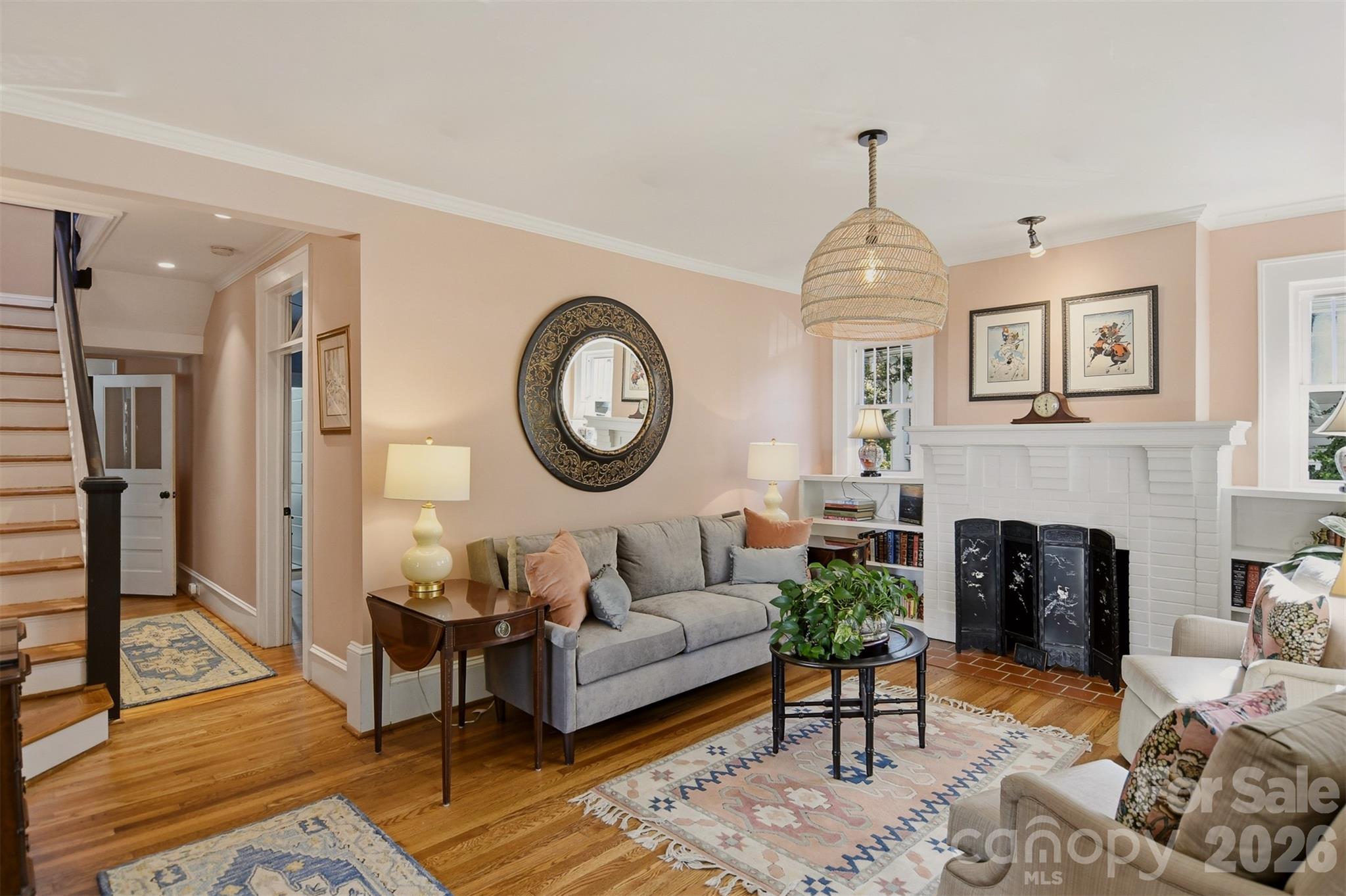 Single Family Residence at 451 S Hawthorne Road, Winston Salem, photo 6 of 40
