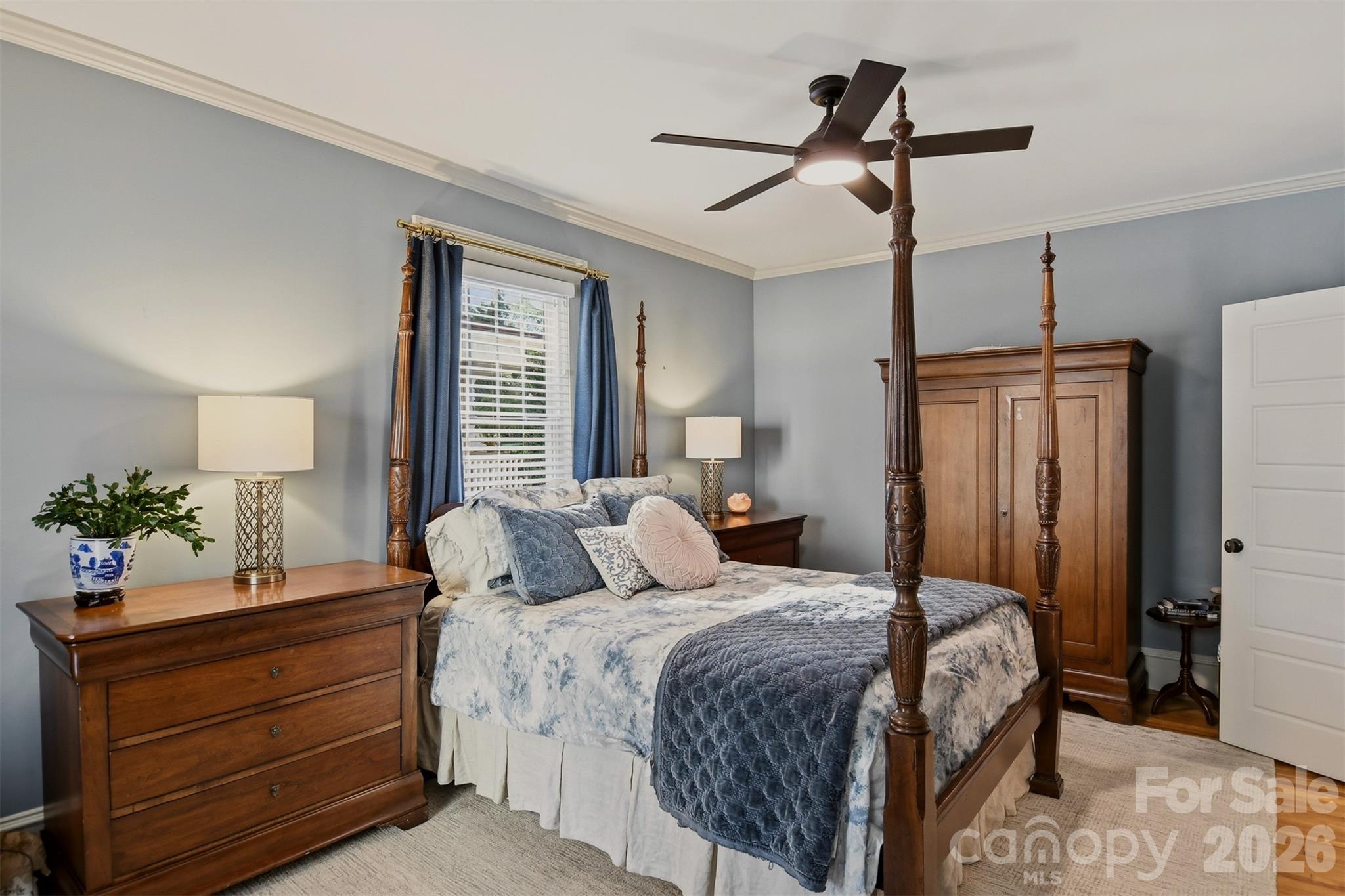 Single Family Residence at 451 S Hawthorne Road, Winston Salem, photo 23 of 40