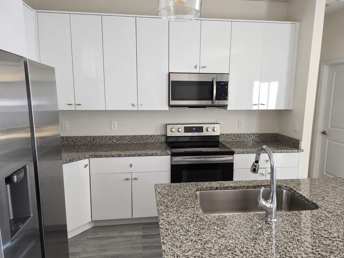 Single Family Residence at 79 ORCHID CT, POINCIANA, photo 12 of 28