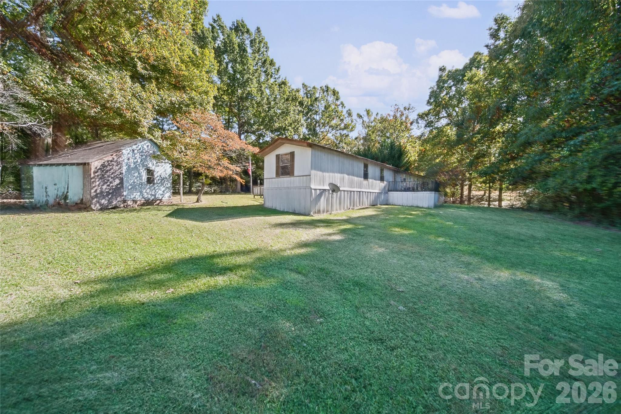 Single Family Residence at 2350 Wildwood Drive, York, photo 9 of 39