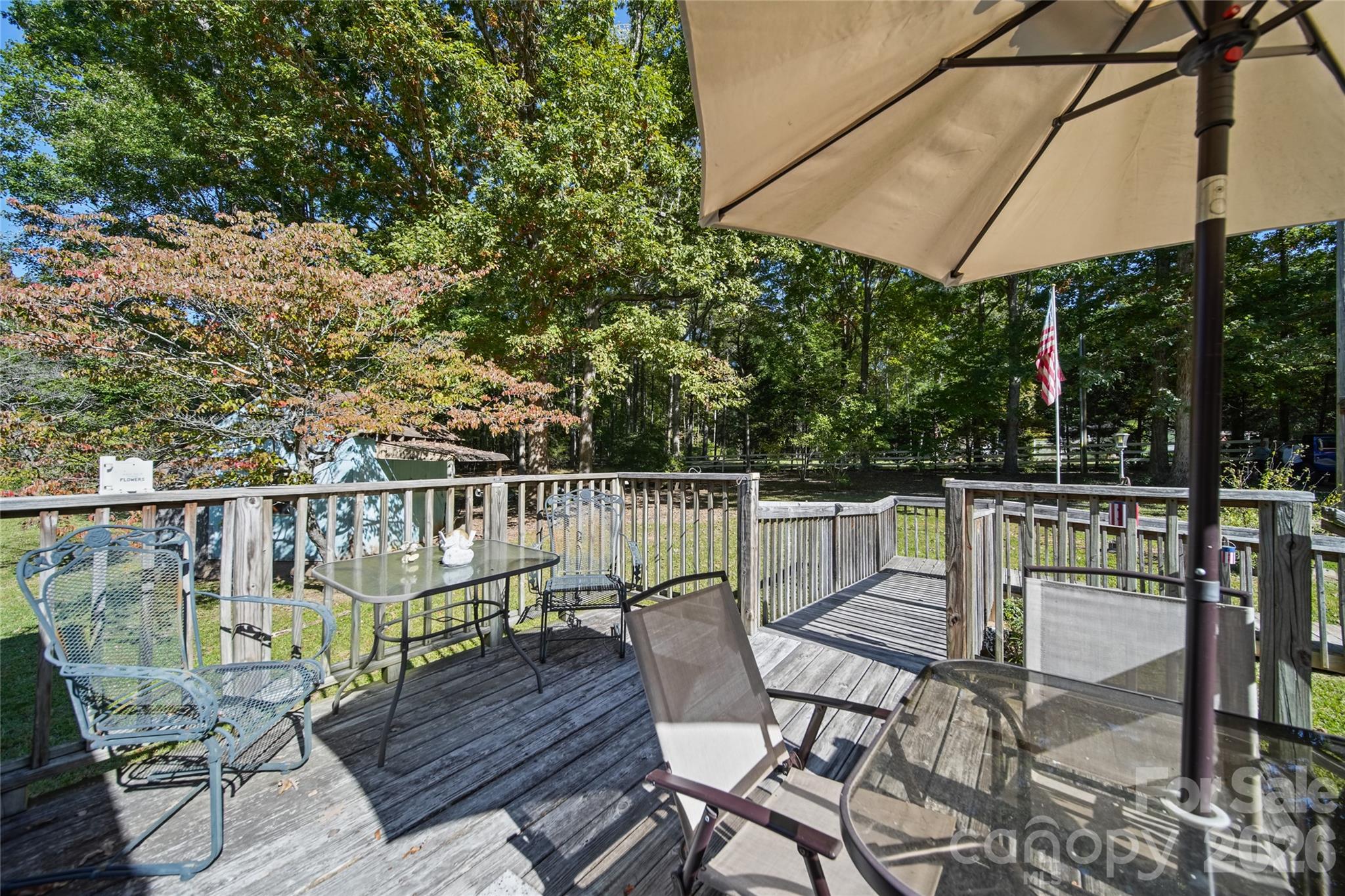 Single Family Residence at 2350 Wildwood Drive, York, photo 16 of 39