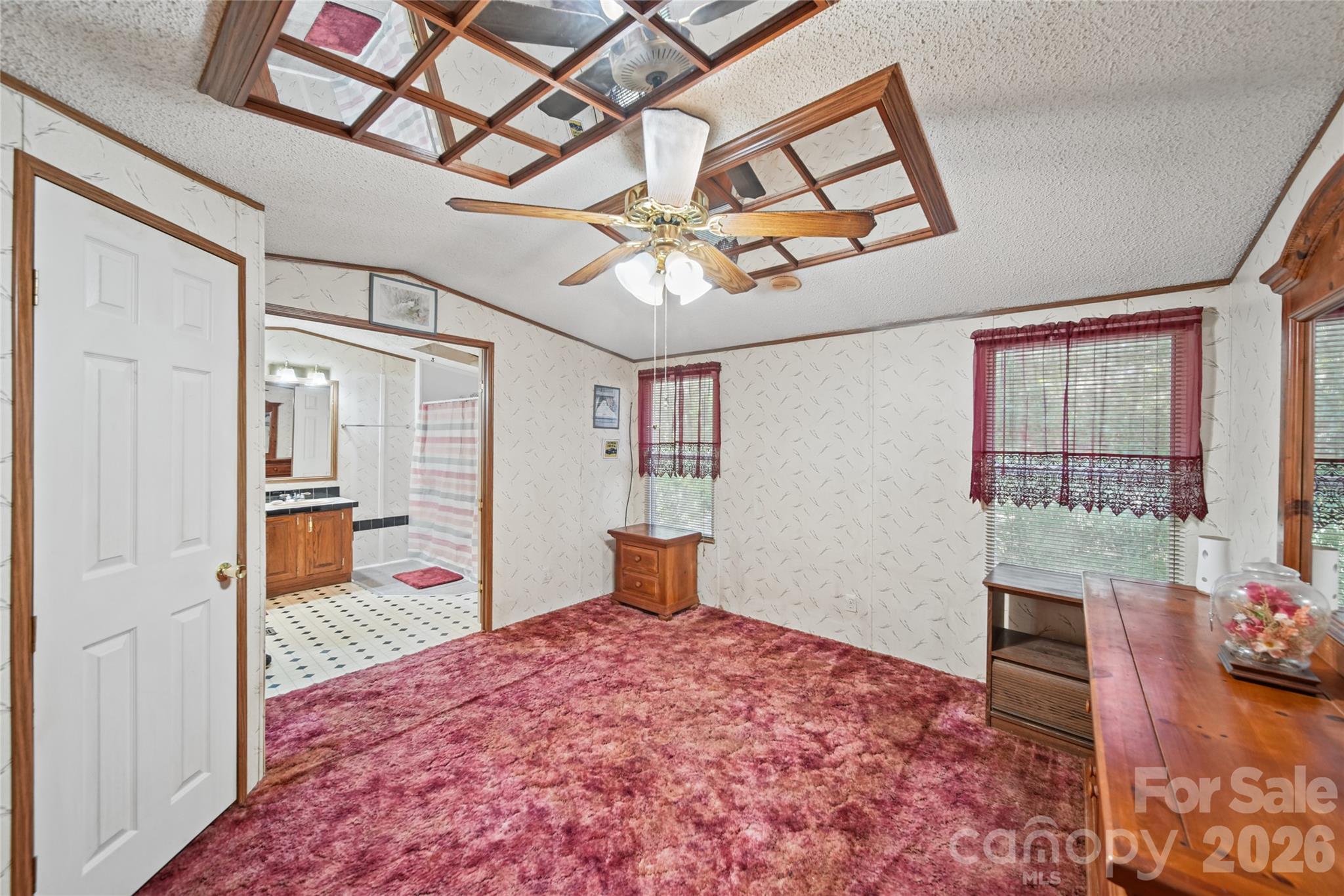 Single Family Residence at 2350 Wildwood Drive, York, photo 28 of 39