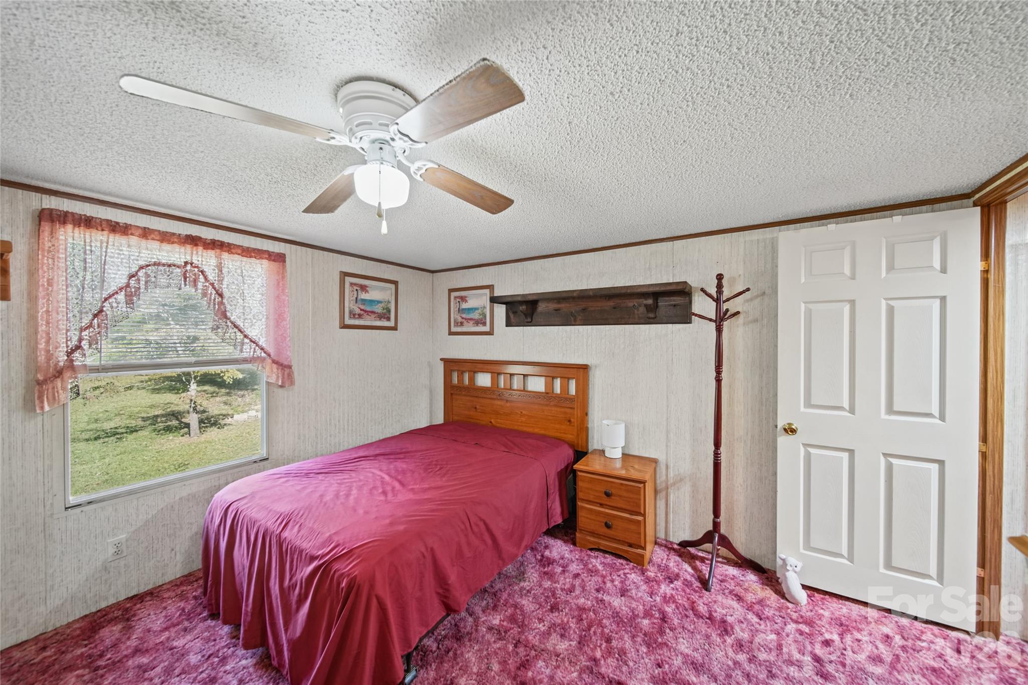 Single Family Residence at 2350 Wildwood Drive, York, photo 34 of 39