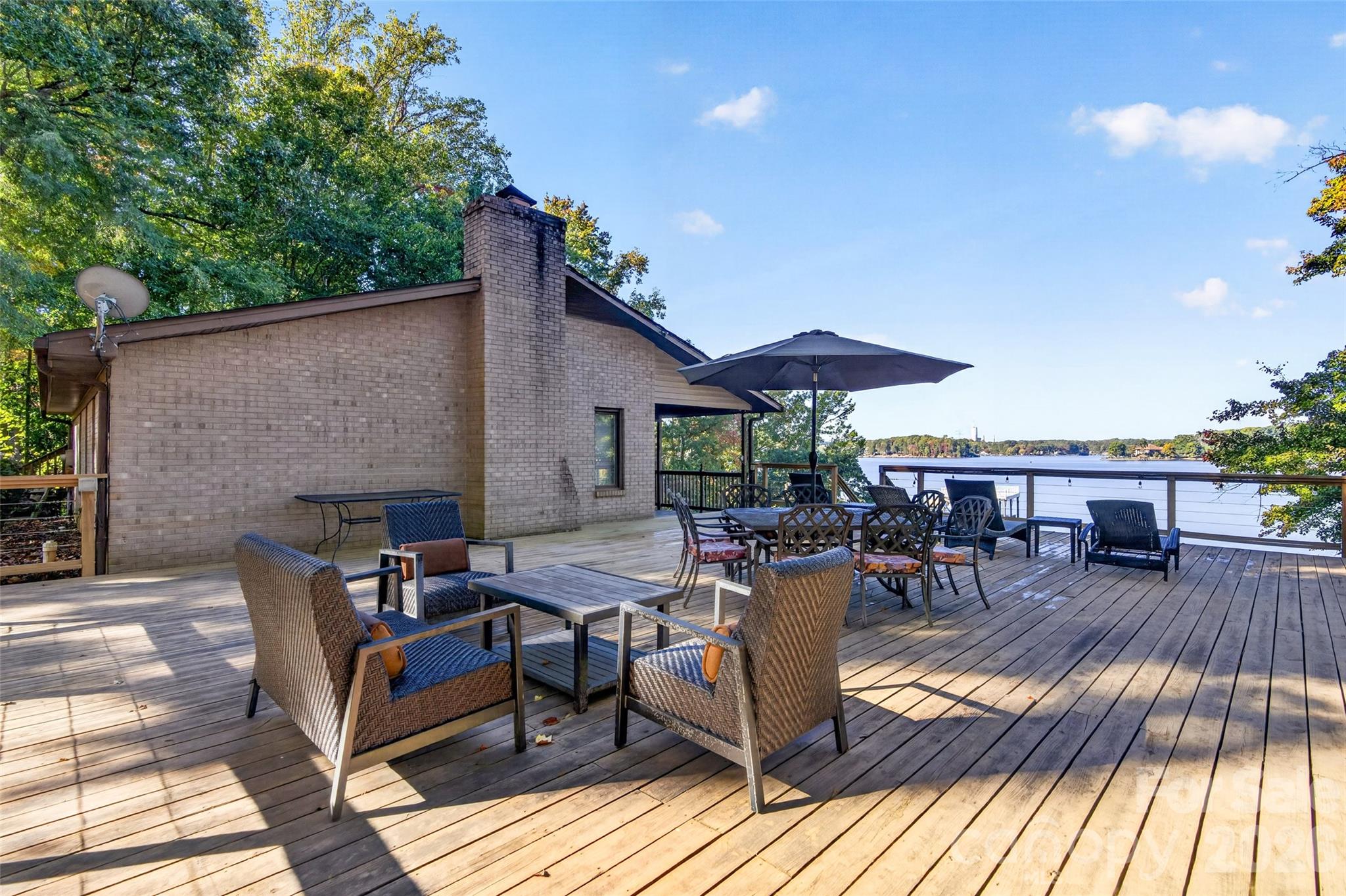 Expansive Outdoor Living Area and the Views! - 188 Paradise Peninsula Road, Mooresville