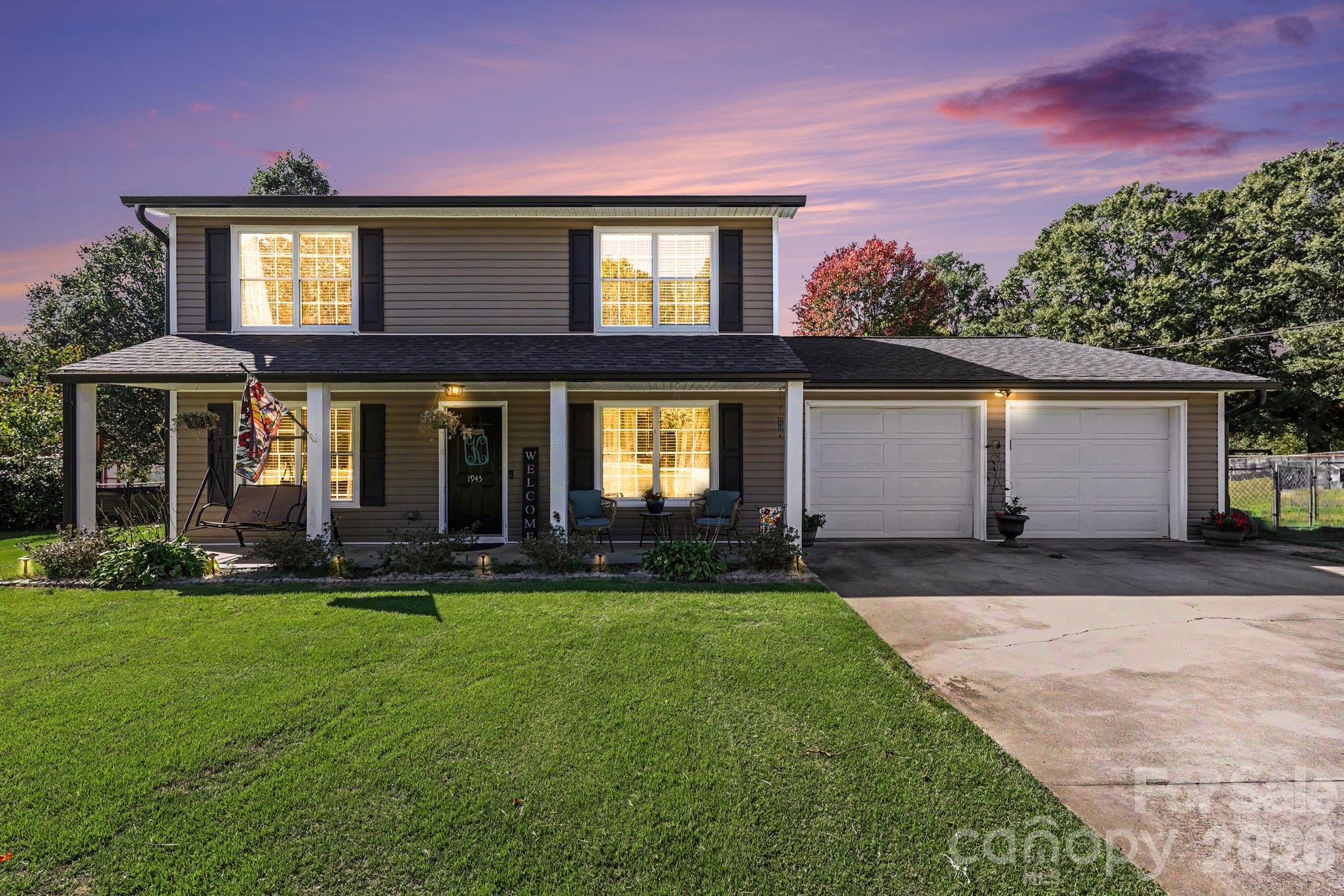 1945 Hickory Tree Road