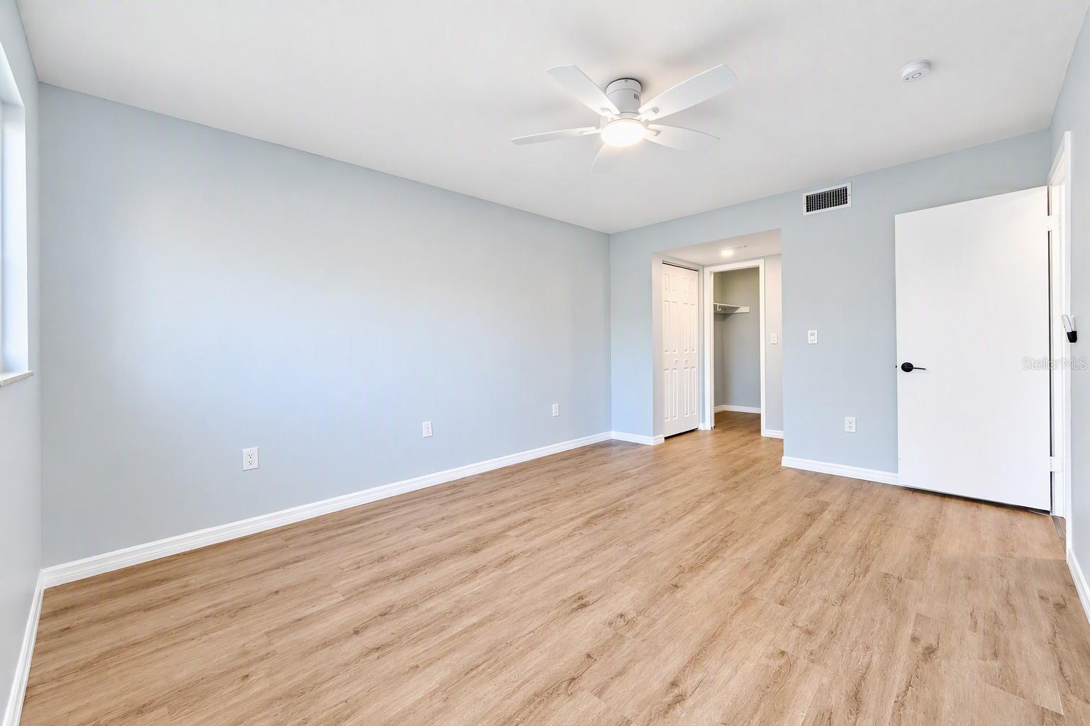 Condominium at 2688 CLUBHOUSE DR #201, SARASOTA, photo 10 of 34