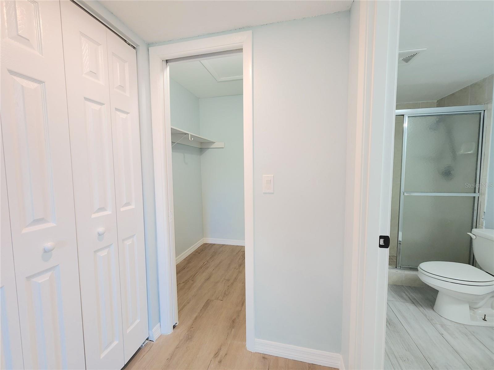 Condominium at 2688 CLUBHOUSE DR #201, SARASOTA, photo 13 of 34