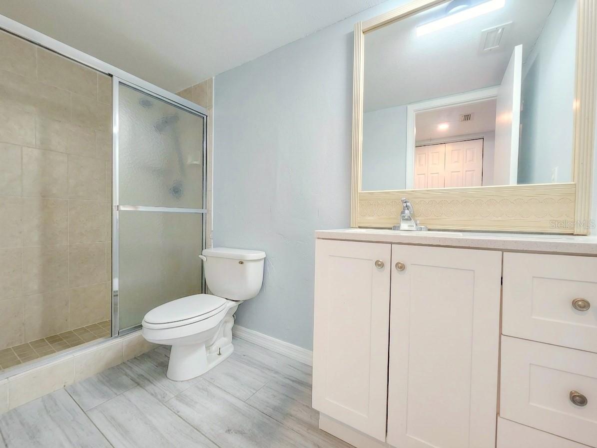Condominium at 2688 CLUBHOUSE DR #201, SARASOTA, photo 14 of 34