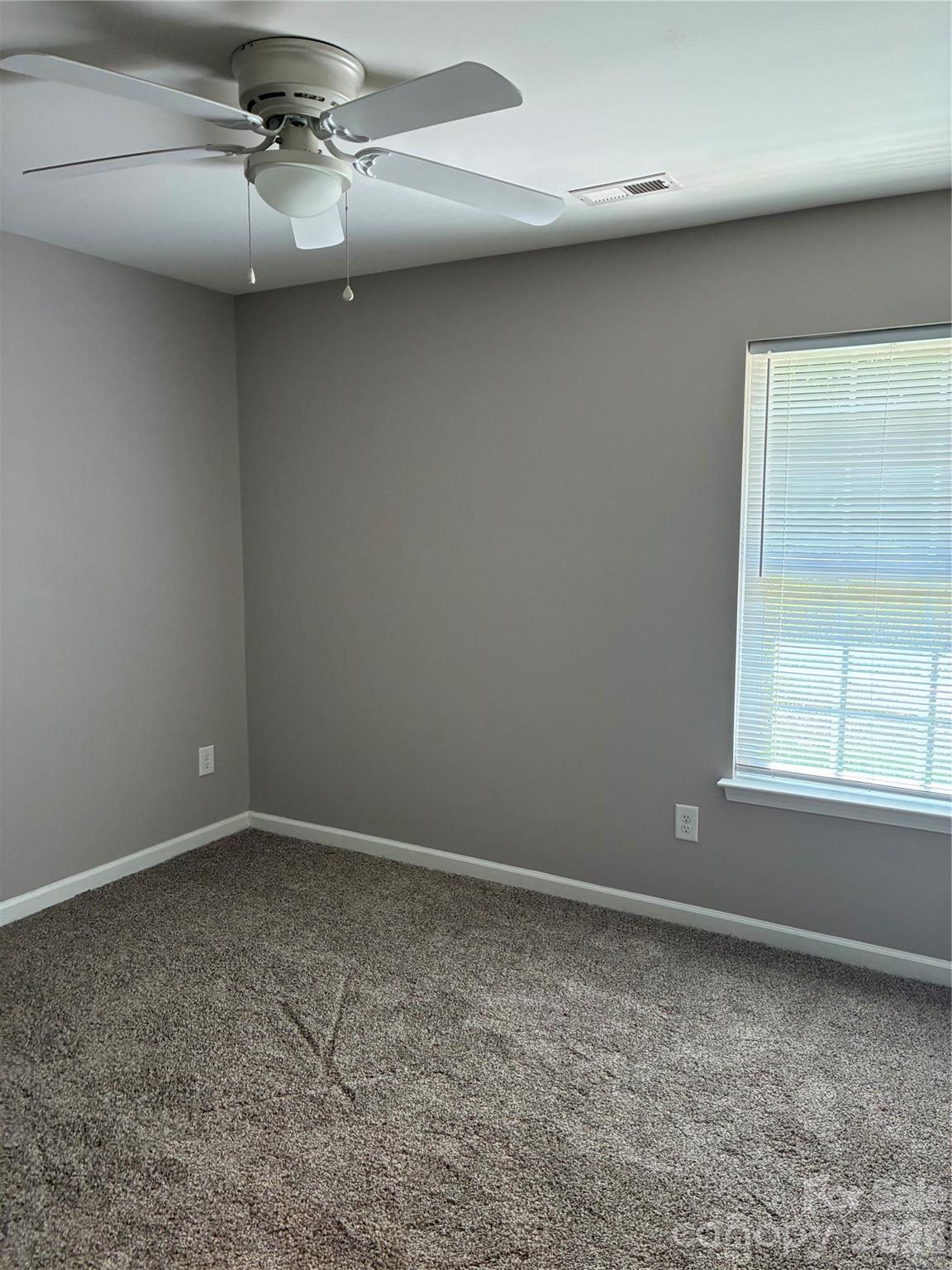 Single Family Residence at 5057 Bahama Drive, Kannapolis, photo 2 of 19