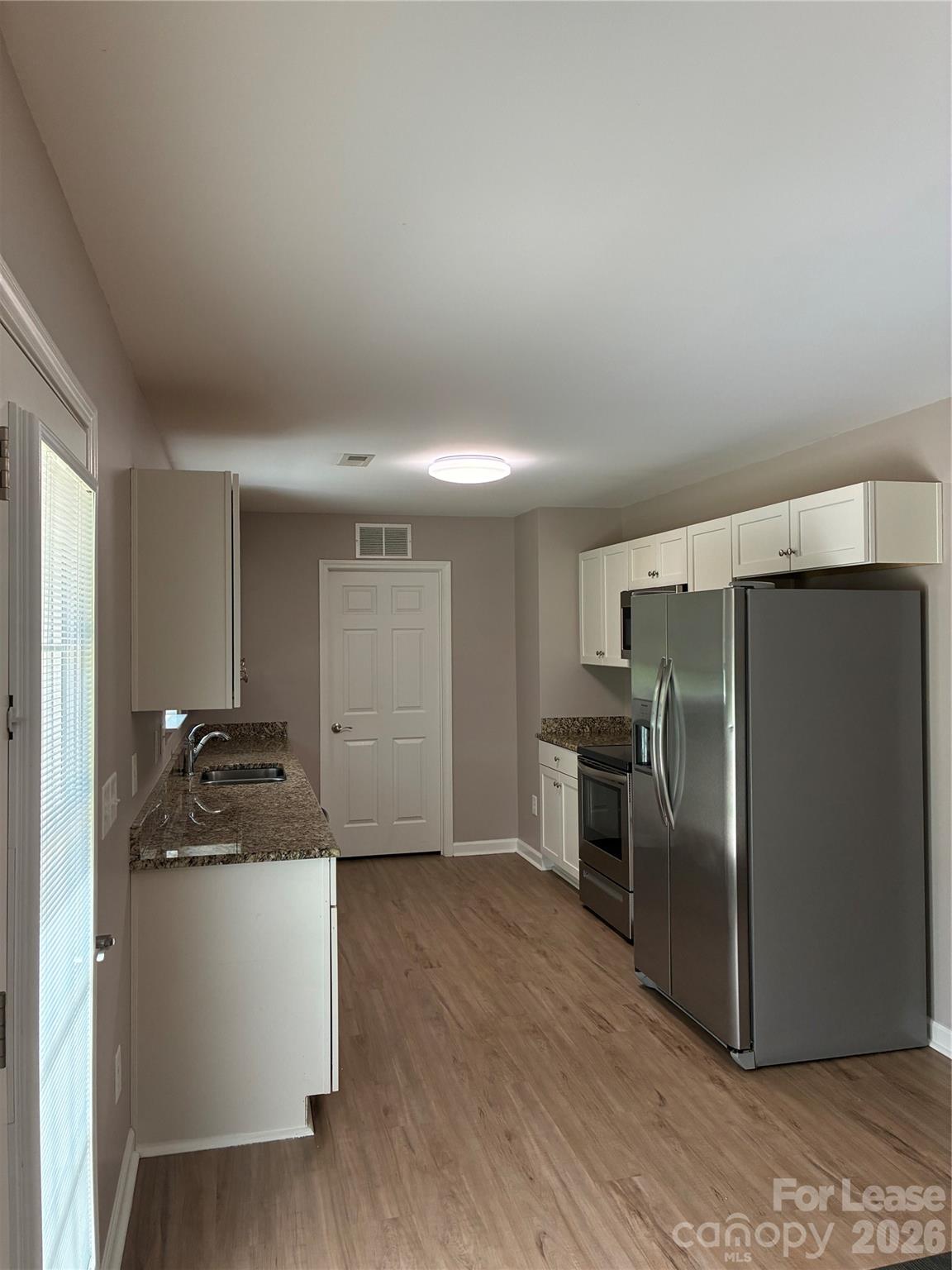 Single Family Residence at 5057 Bahama Drive, Kannapolis, photo 12 of 19