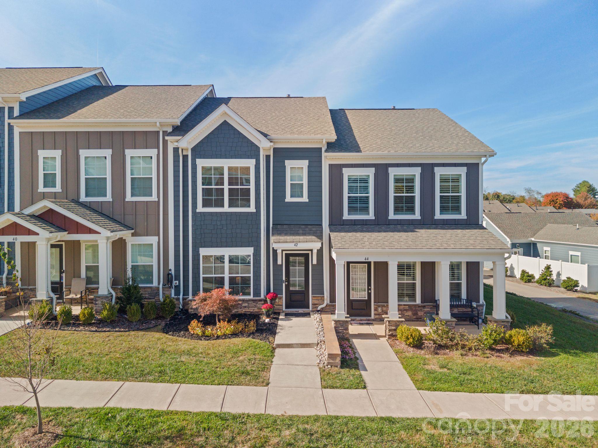 Townhouse at 42 Walnut Springs Drive, Asheville, photo 27 of 38