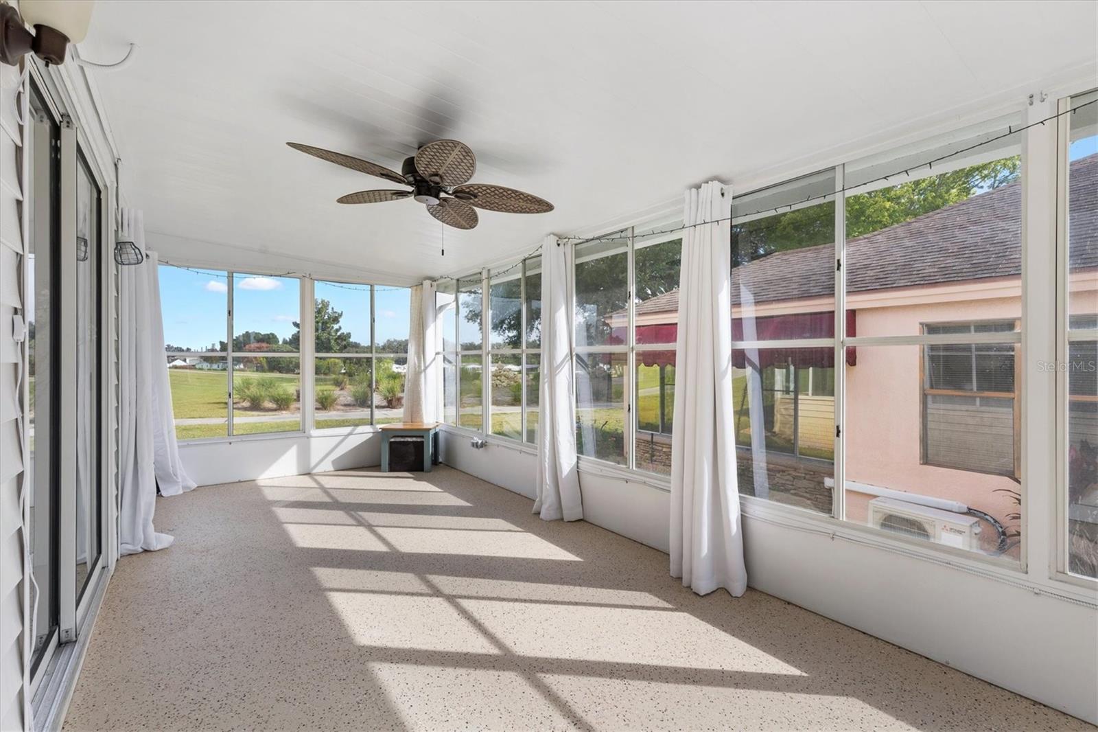 Beautiful Views - 529 BONITA DR, LADY LAKE