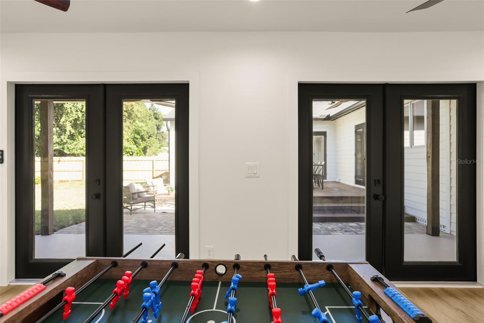 Double french doors make for an inviting entertaining space. - 512 MAYFAIR CIR, ORLANDO
