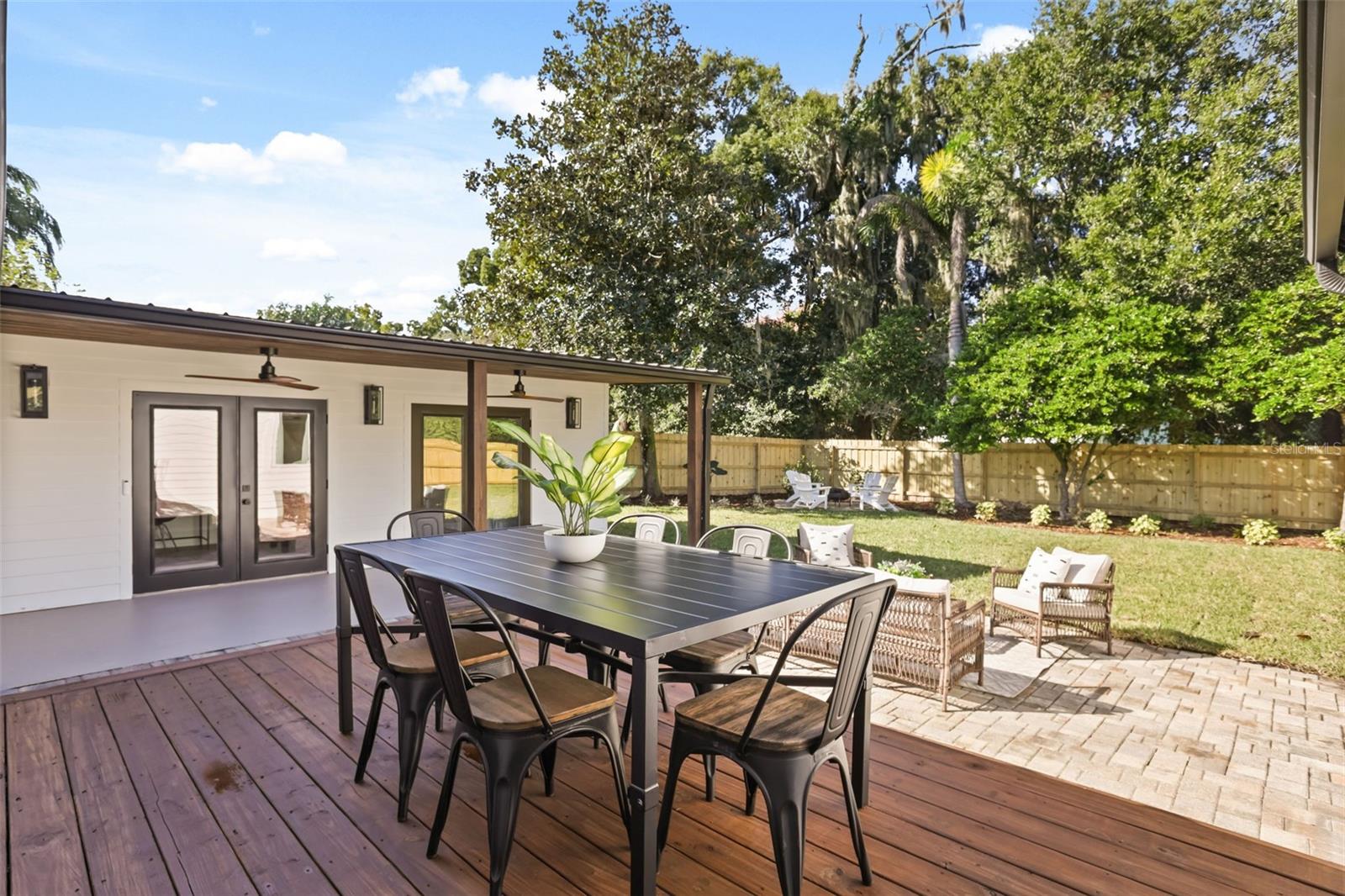 Backyard oasis - 512 MAYFAIR CIR, ORLANDO