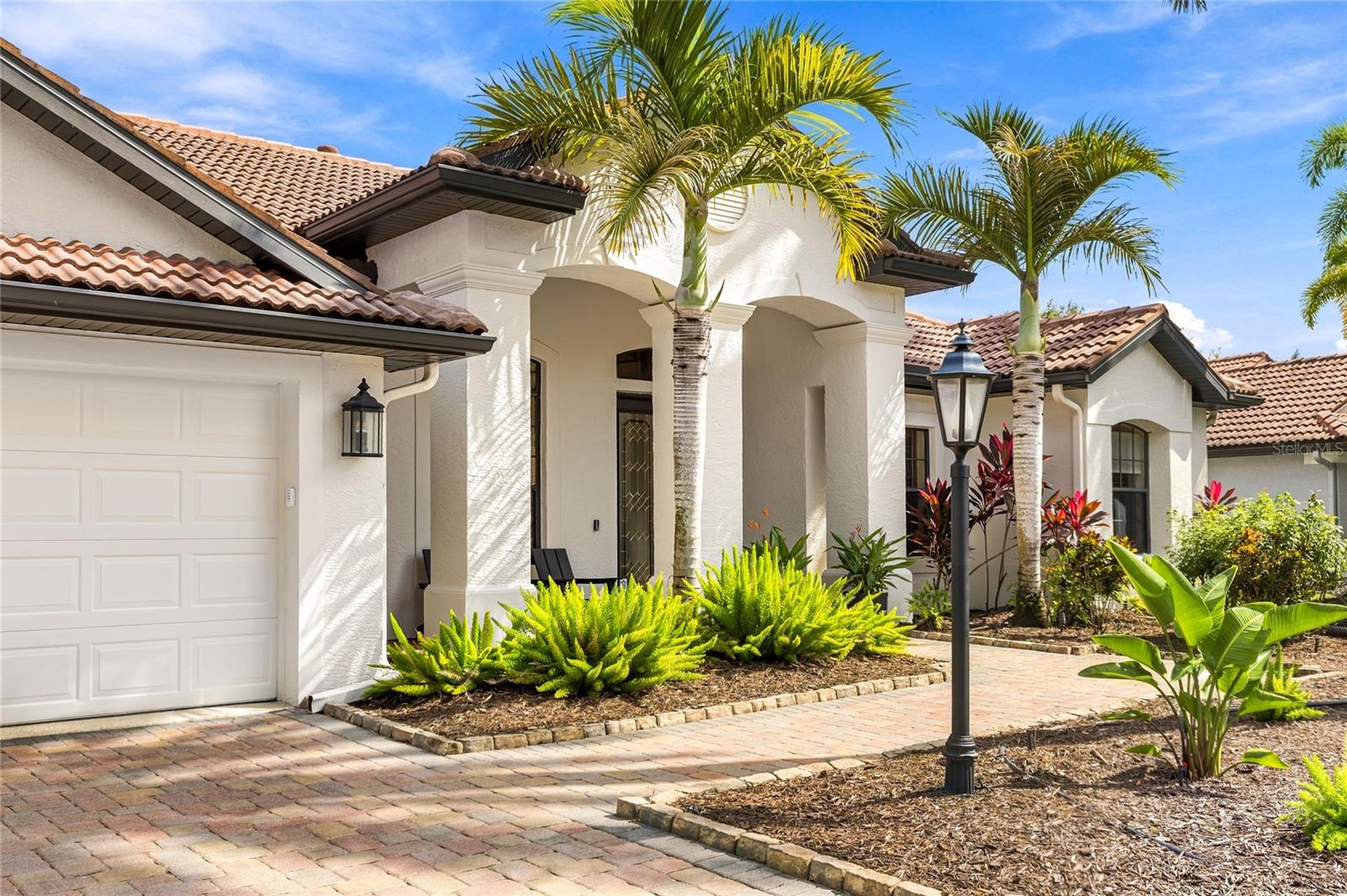 Single Family Residence at 3787 EAGLE HAMMOCK DR, SARASOTA, photo 19 of 95