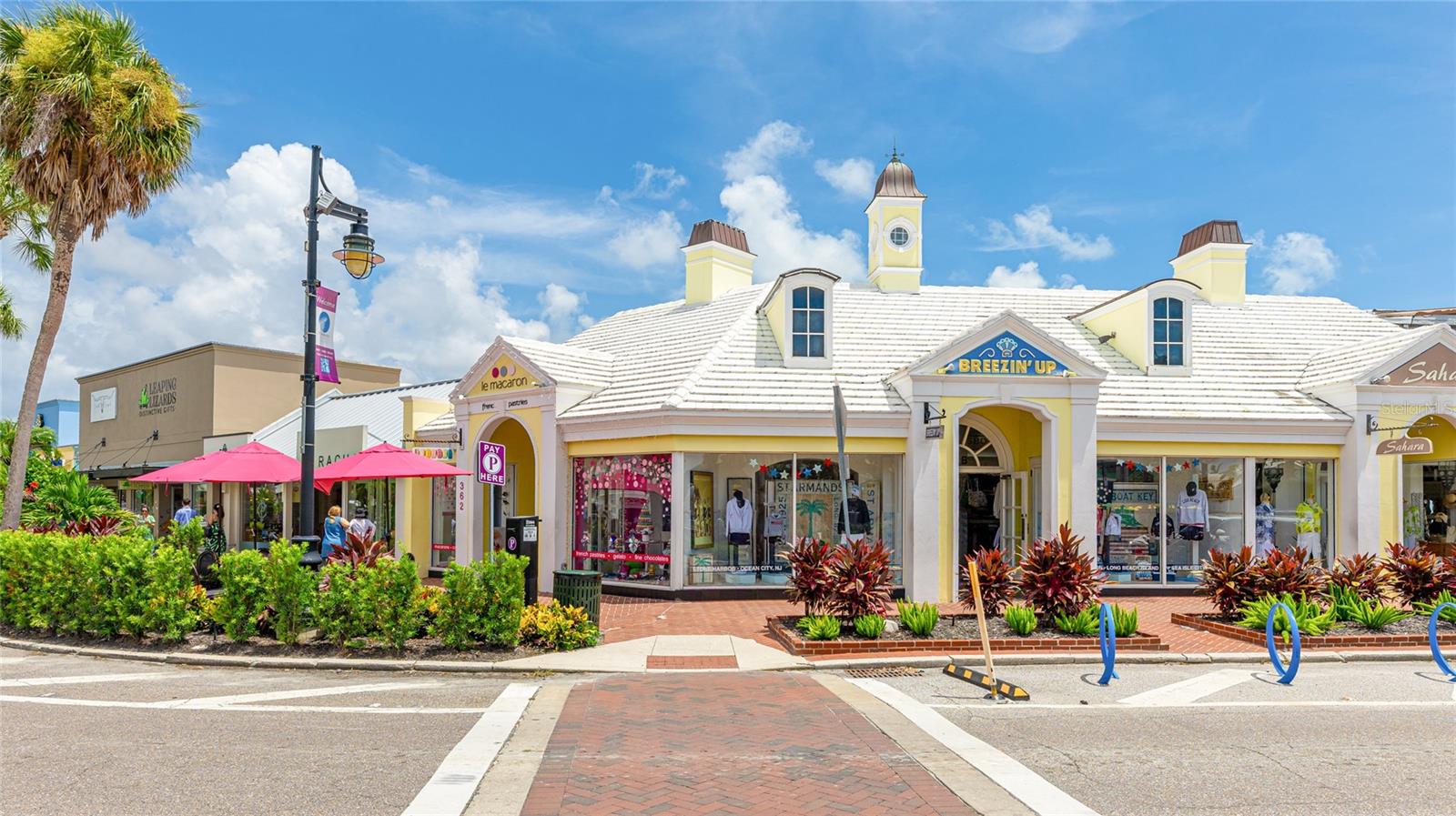 St. Armonds Cir - 3787 EAGLE HAMMOCK DR, SARASOTA