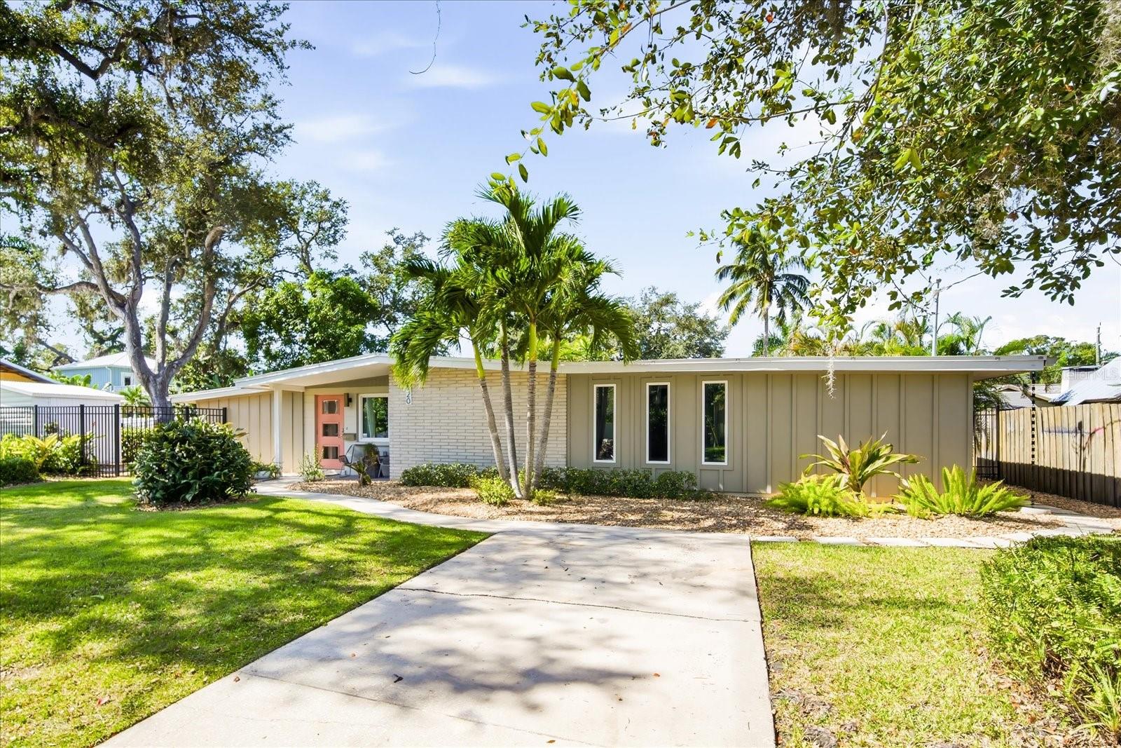 Single Family Residence at 120 29TH ST W, BRADENTON, photo 8 of 30