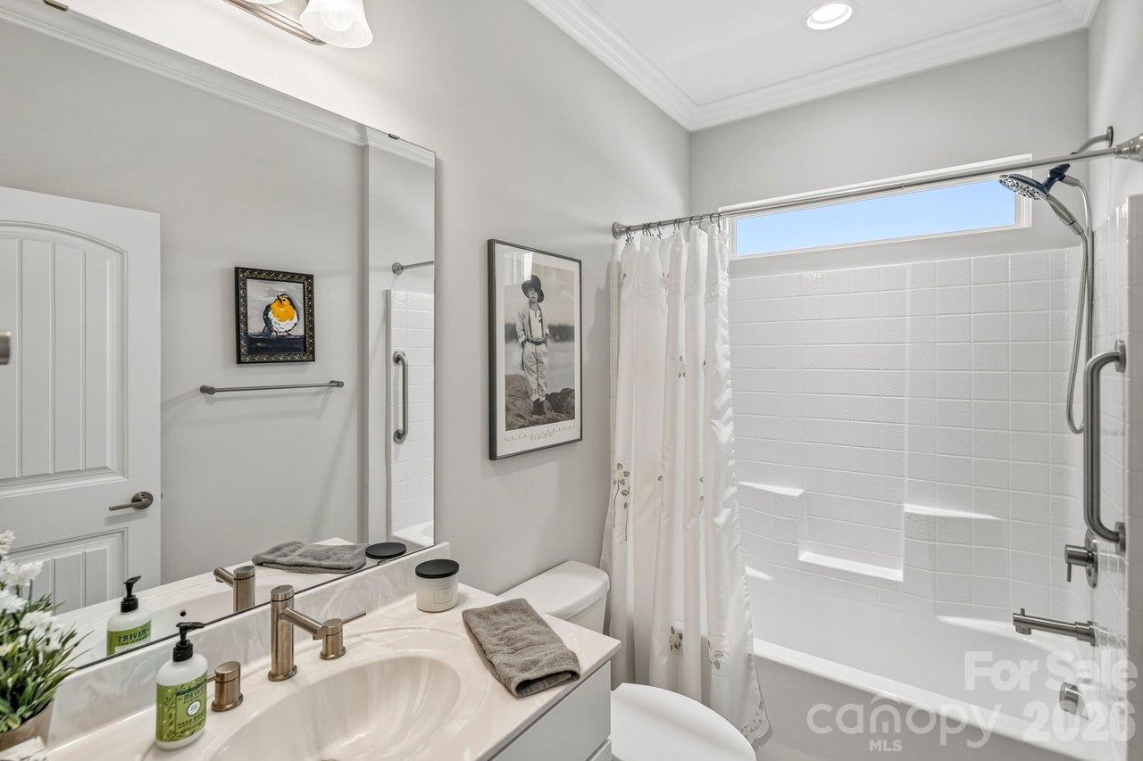 Single Family Residence at 5125 Looking Glass Trail, Denver, photo 28 of 42