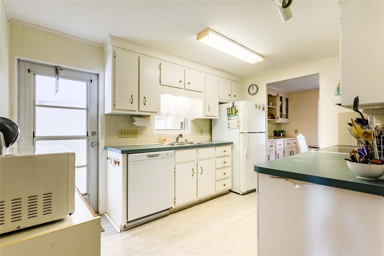 Manufactured Home at 2100 KINGS HWY #617, PORT CHARLOTTE, photo 5 of 72