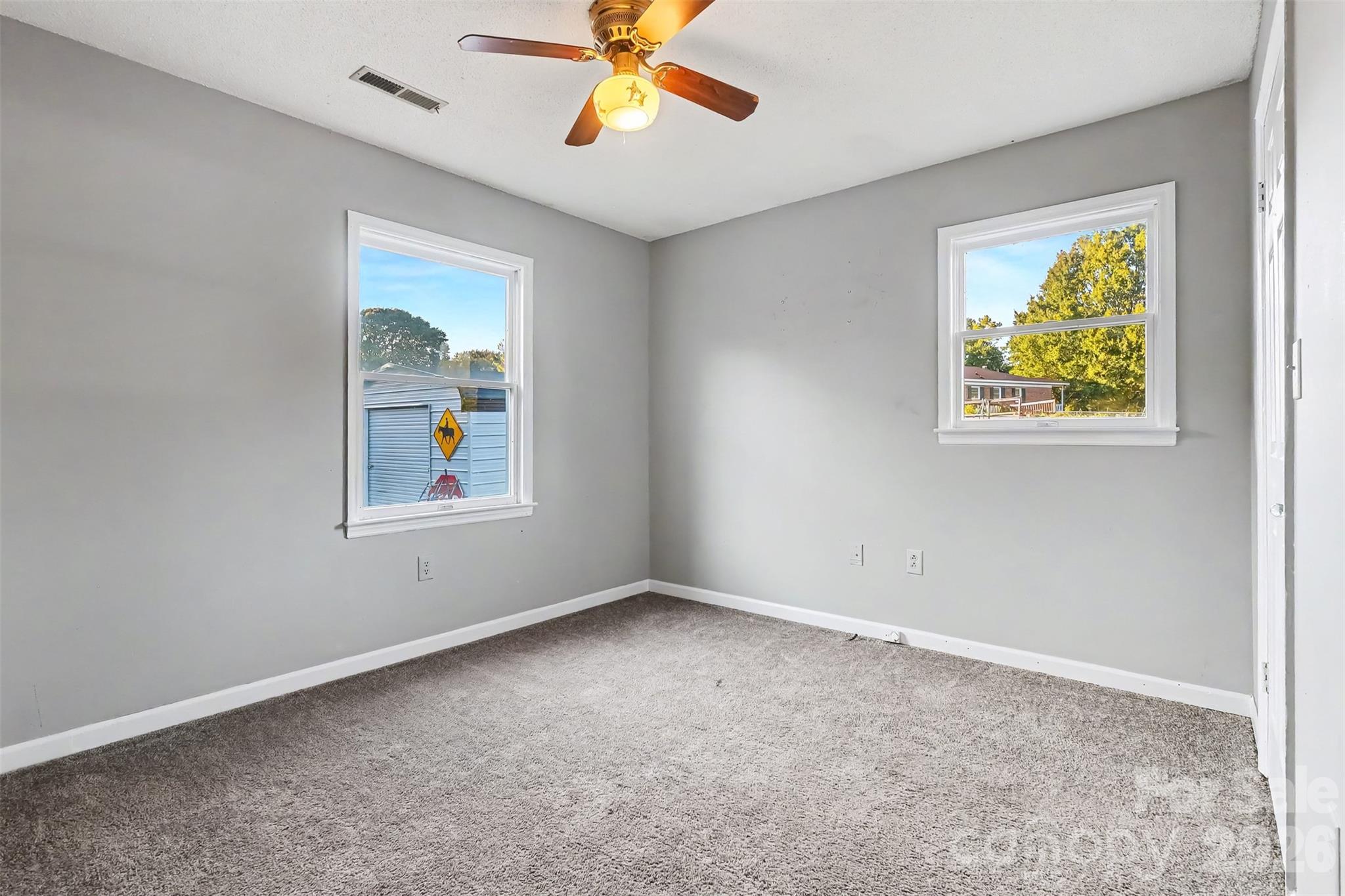 Single Family Residence at 11504 Moores Chapel Road, Charlotte, photo 11 of 24