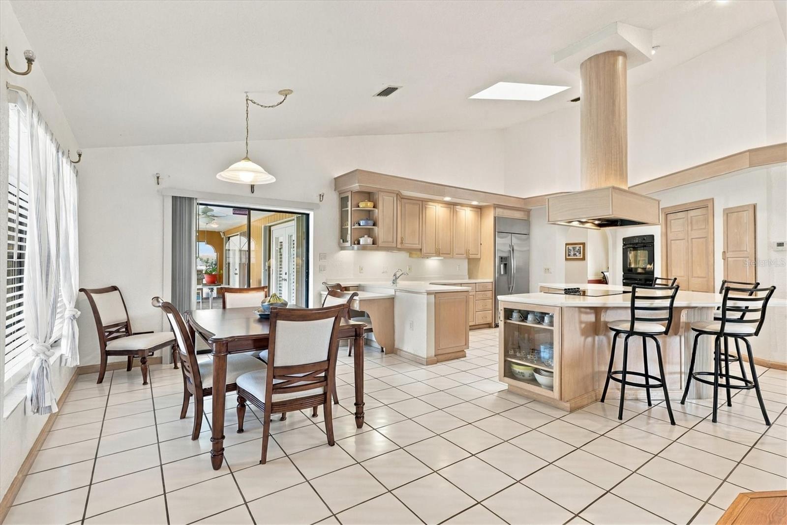 Amazing kitchen with large hood over cooktop and double oven. All overlooking the Family room. - 175 NORMAN ST, PORT CHARLOTTE