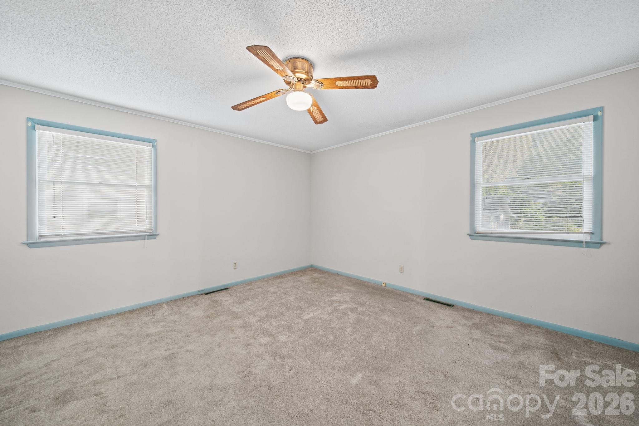 Primary BR - 220 N Russell Street, Troy