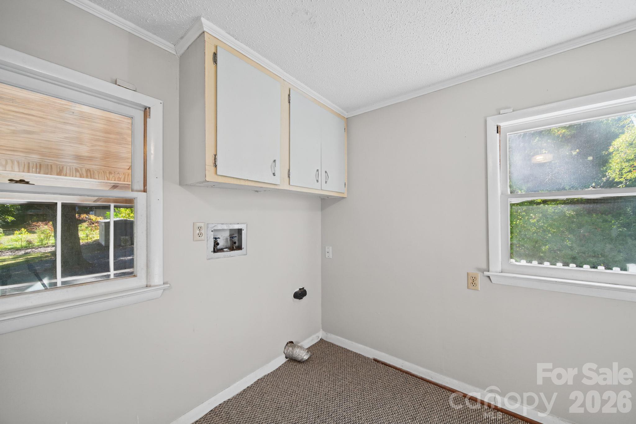 Washer and Dryer hook up - 220 N Russell Street, Troy