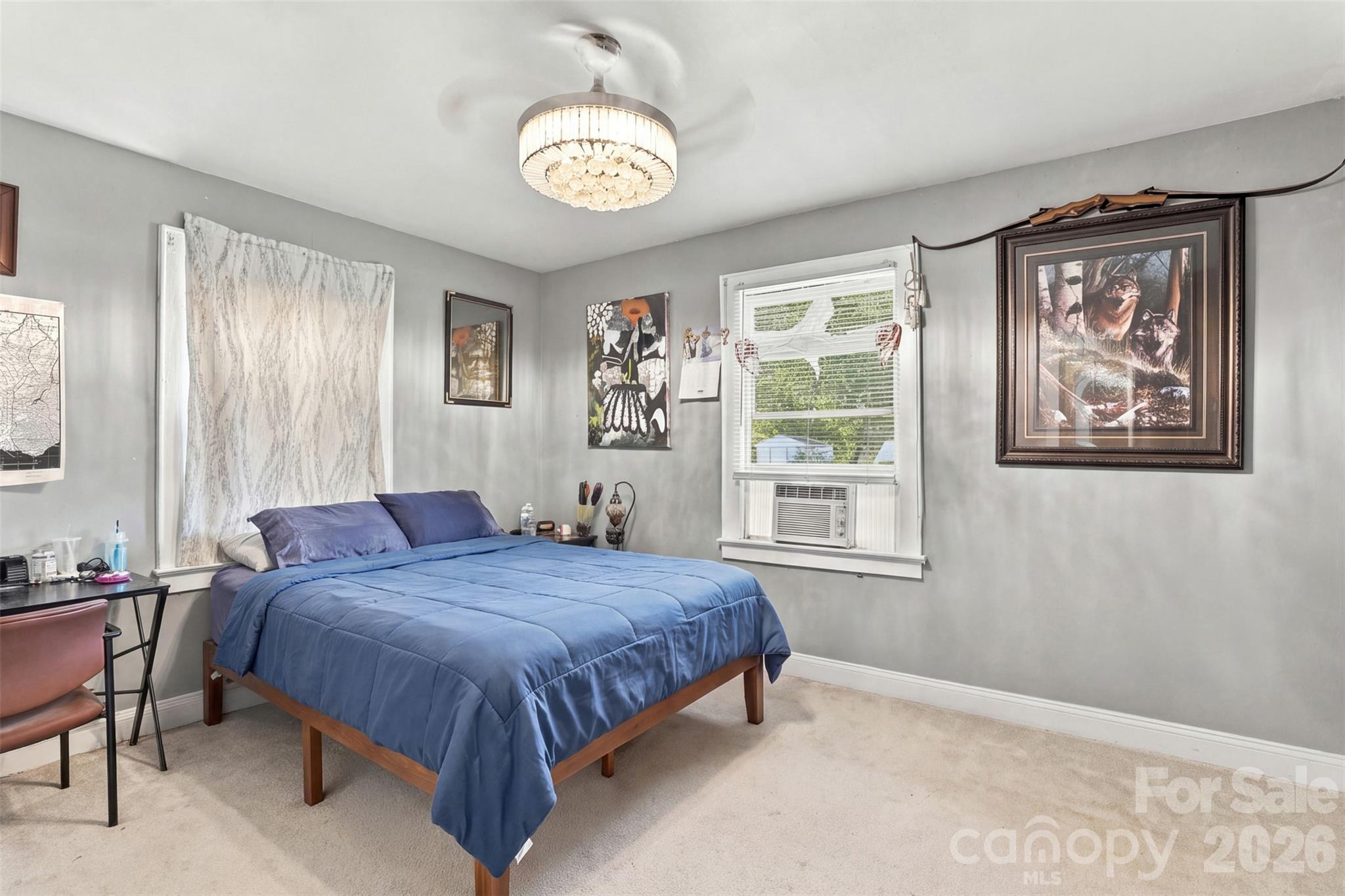 Single Family Residence at 1612 Hawfield Road, Charlotte, photo 4 of 25