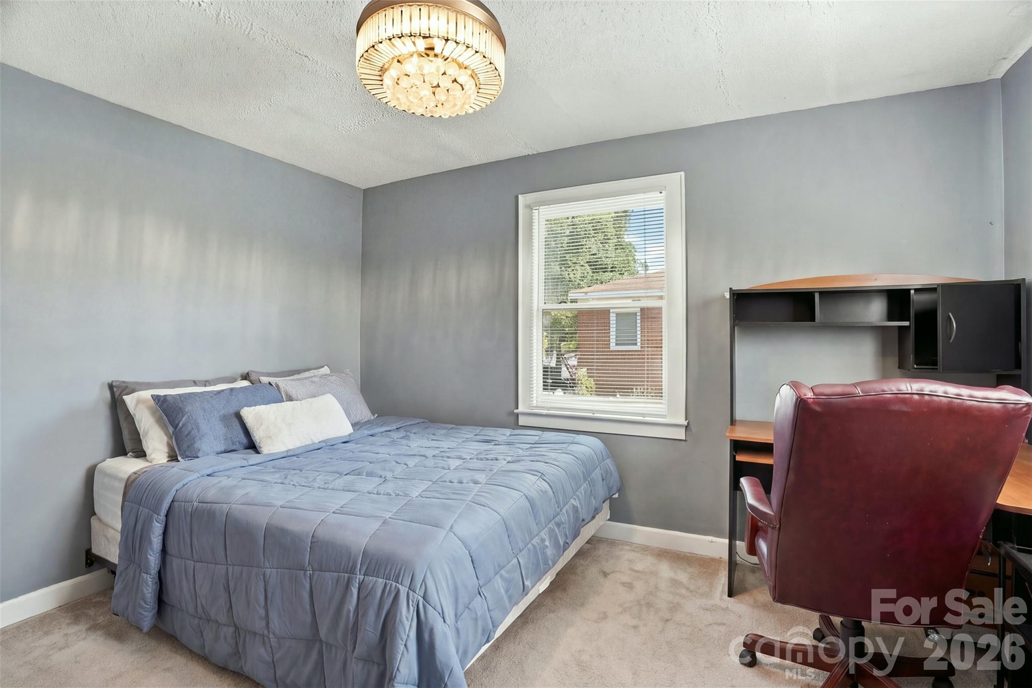 Single Family Residence at 1612 Hawfield Road, Charlotte, photo 17 of 25