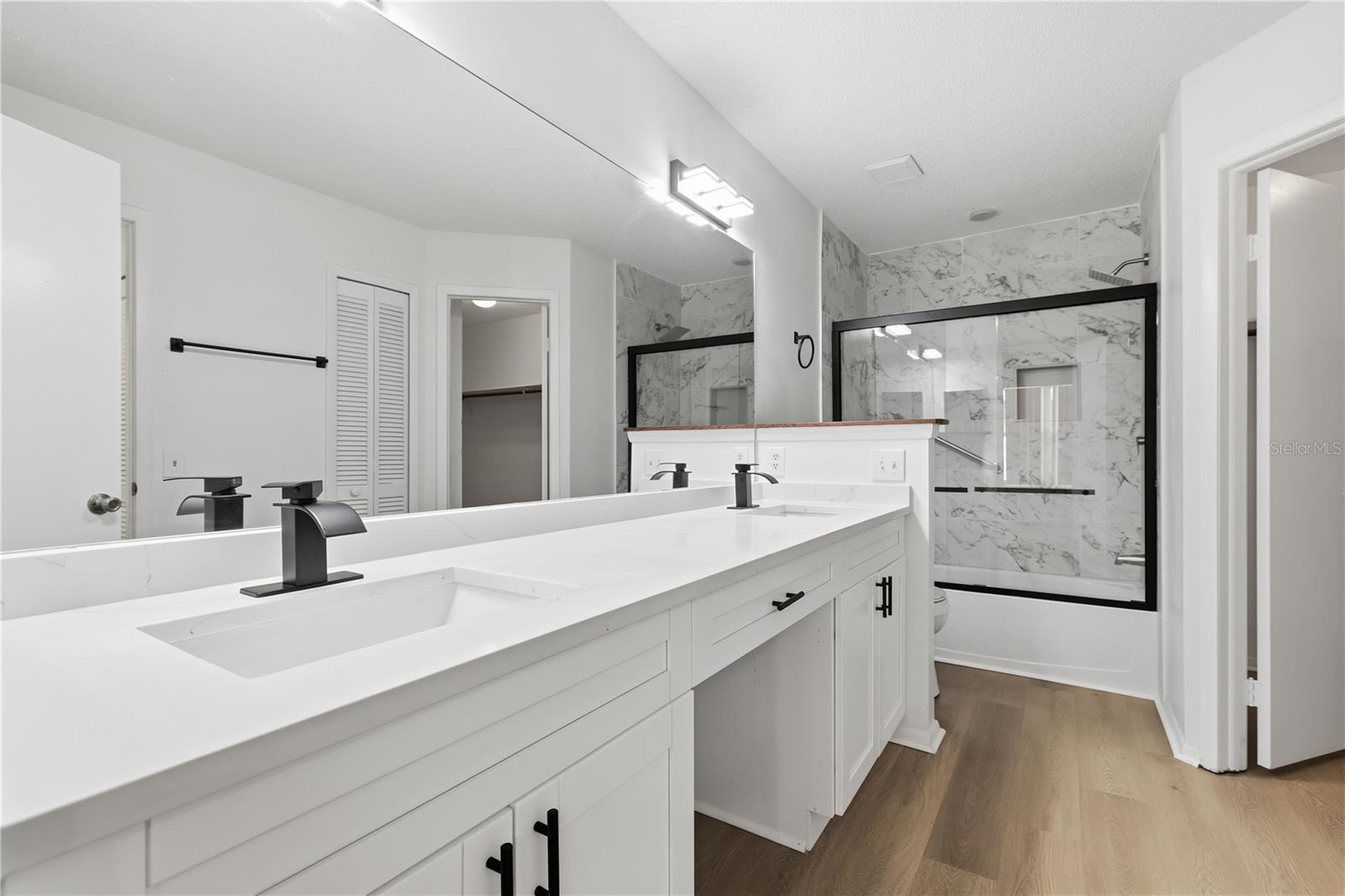 SECOND BATH - 7133 SILVERMILL DR, TAMPA