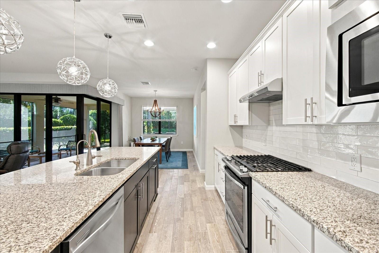 Single Family Residence at 16942 WINTHROP PL, BRADENTON, photo 12 of 100