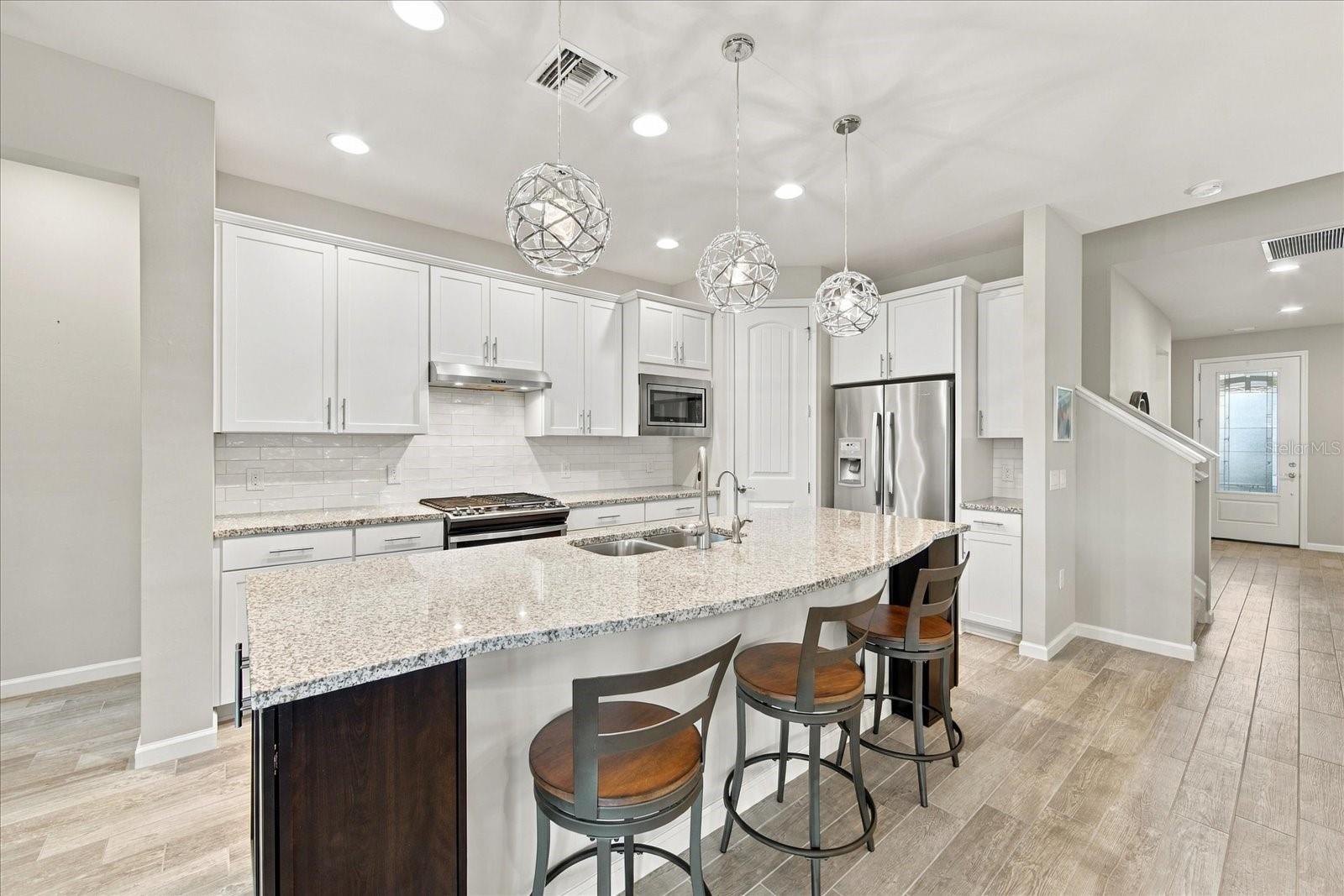 Single Family Residence at 16942 WINTHROP PL, BRADENTON, photo 16 of 100