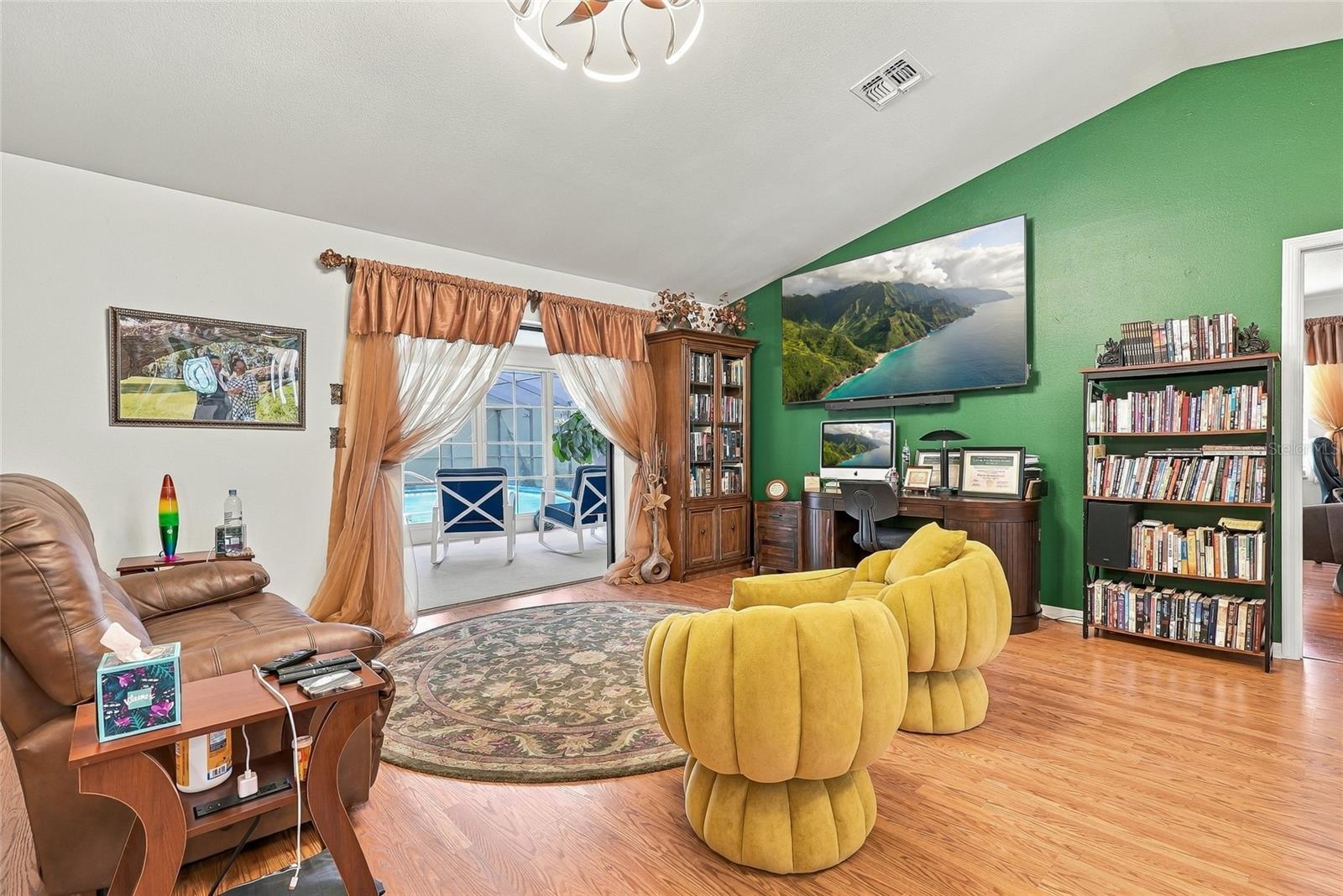 Pocket Doors to Florida Room - 9896 DOMINGO DR, BROOKSVILLE