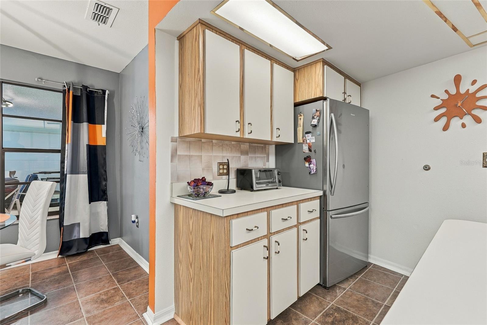 New Stainless Steel Appliances - 9896 DOMINGO DR, BROOKSVILLE