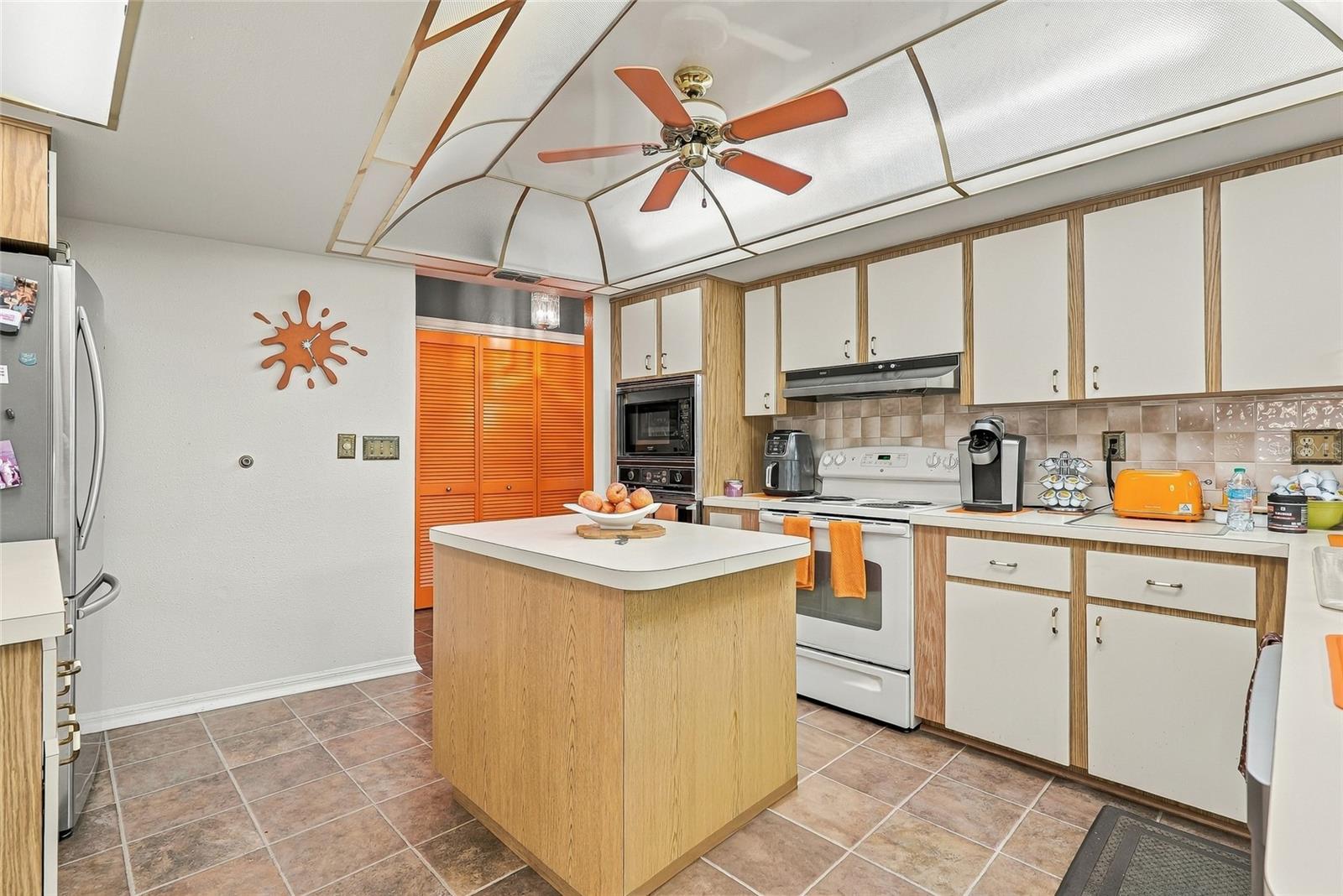 Single Family Residence at 9896 DOMINGO DR, BROOKSVILLE, photo 22 of 67